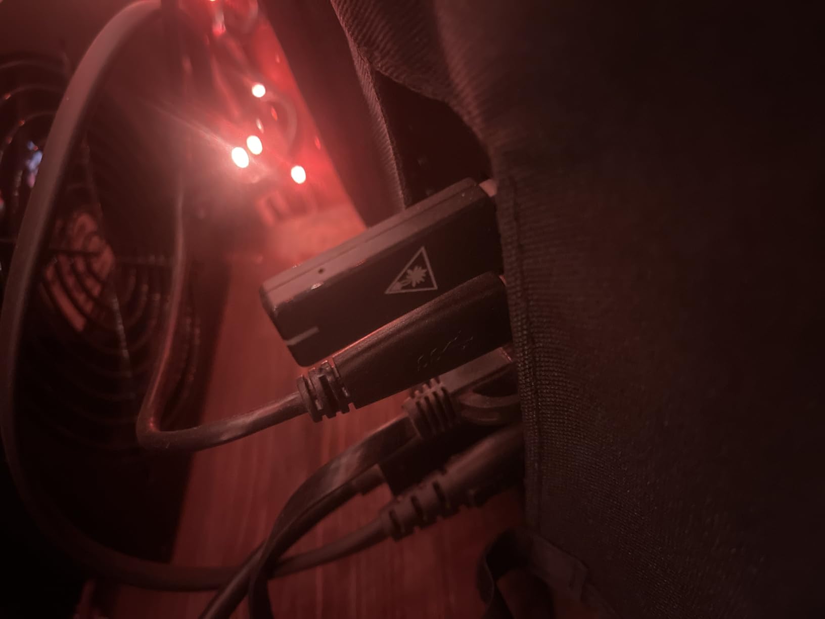 PlayVital Black Nylon Dust Cover for Xbox Series X Console, Soft Neat Lining Dust Guard, Anti Scratch Waterproof Cover Sleeve for Xbox Series X Console - Neon Green Trim customer photo 2