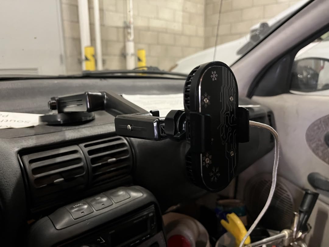 NEVEIKA Phone Cooler, Cellphone Radiator with Dual Semi-Conductor Cooling Chip, Mobile Phones with a Width of 6 to 8 cm for Tiktok Live Streaming, Outdoor Vlog, Mobile Gaming. customer photo 1