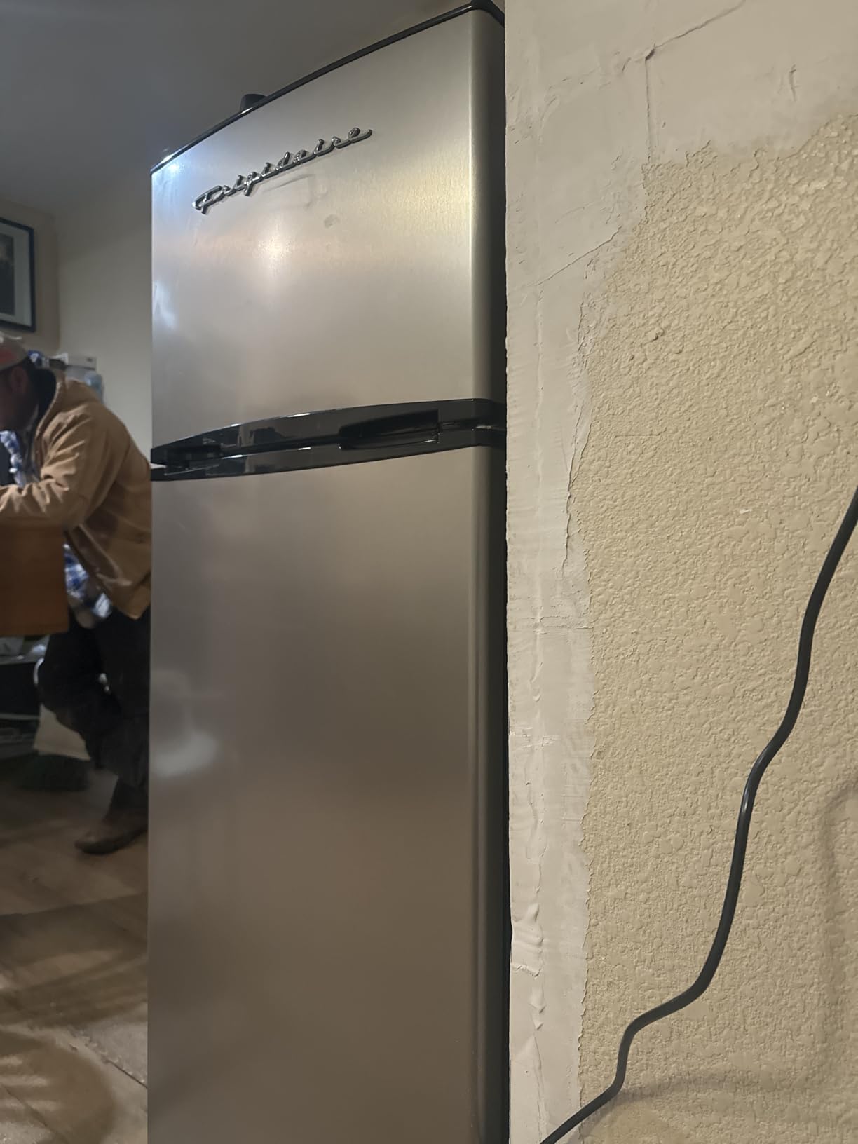 Frigidaire 2 Door Apartment Size Refrigerator with Freezer, 7.5 cu ft, Retro, Silver, Platinum customer photo 1