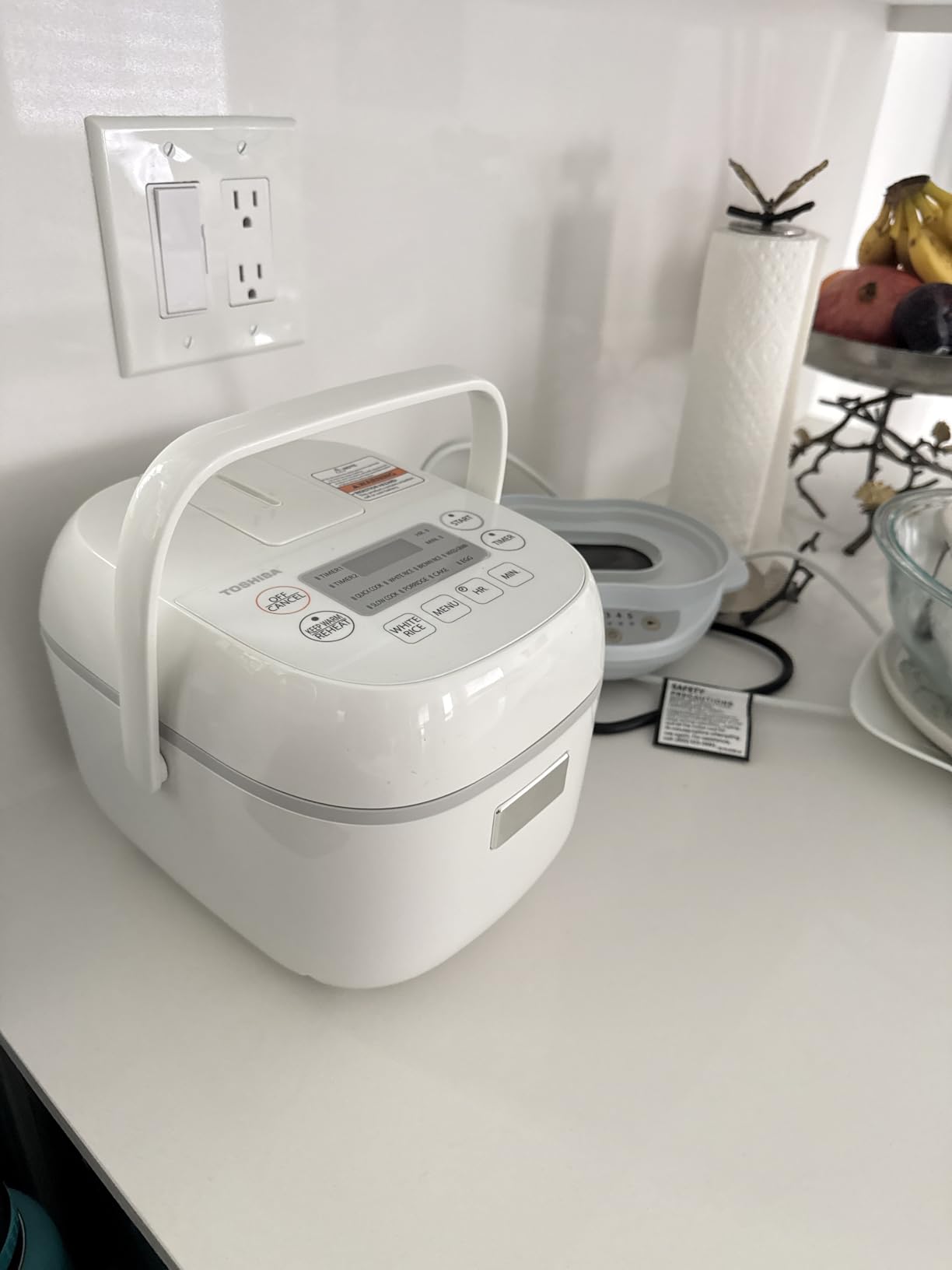 Toshiba Mini Rice Cooker, 3 Cups Uncooked Small Rice Cooker, Steamer & Warmer, With Fuzzy Logic And One-Touch Cooking, 24 Hour Delay Timer And Auto Keep Warm Feature, White customer photo 2