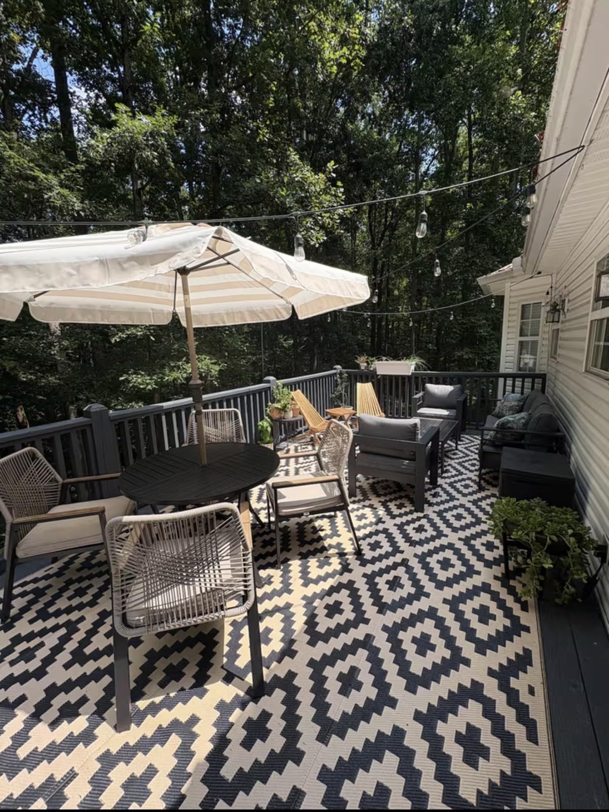 SAND MINE Waterproof Outdoor Rug 5x8 ft, Plastic Reversible Rug, Modern Area Rug, Large Floor Mat for Outdoors, RV, Patio, Backyard, Deck, Picnic, Beach, Camping, Black & Beige customer photo 1