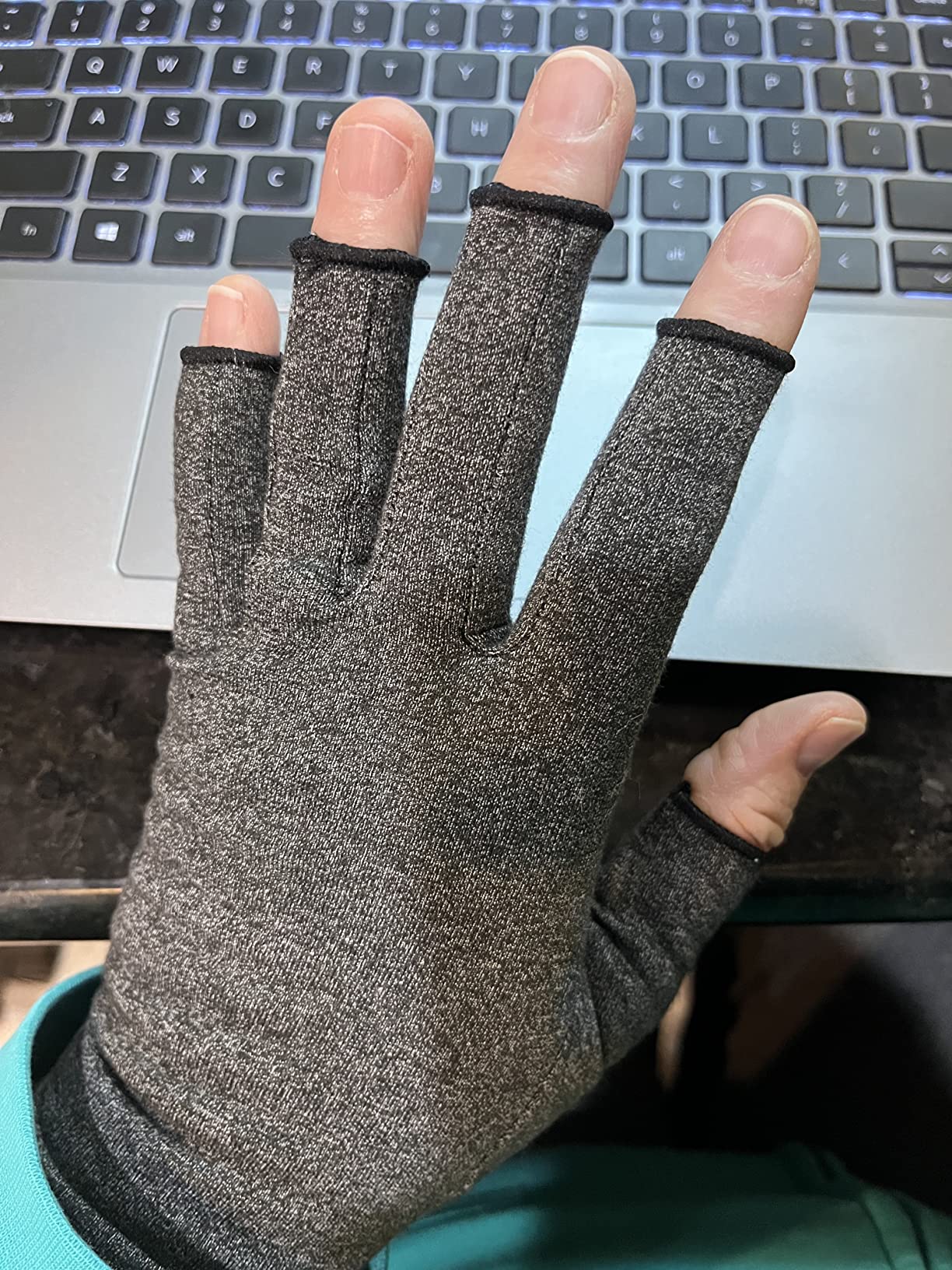Ergo Glove - The Best Typing Glove for Cold Offices | Limber Hands With Compression | Clean Laptop Palm Rests | Gaming Gloves customer photo 2