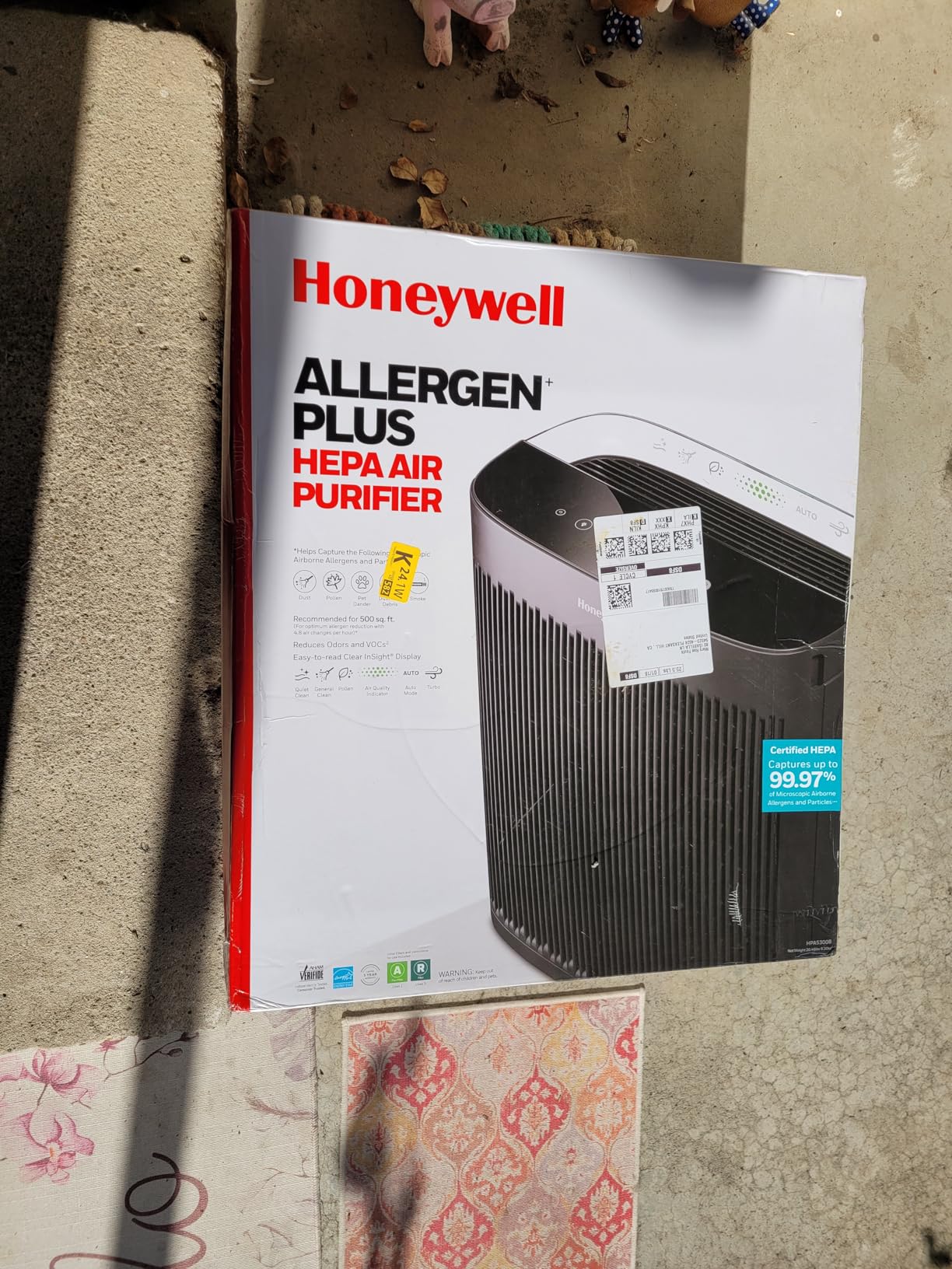 Honeywell HEPA Air Purifier for Home, 2423 Ft² Rooms in 1 hour, Air Quality Monitor, Auto Mode, Reduces Allergens, Dust, Pollen, HPA5300B customer photo 1