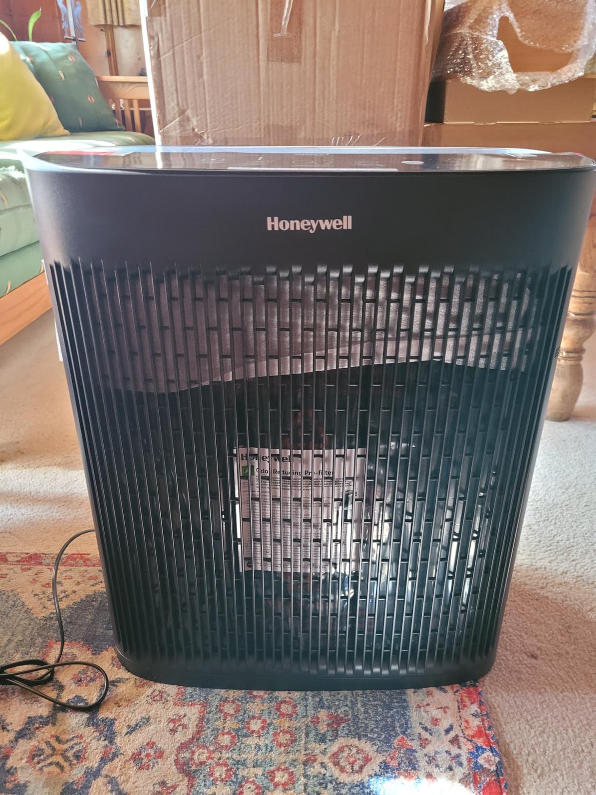 Honeywell HEPA Air Purifier for Home, 2423 Ft² Rooms in 1 hour, Air Quality Monitor, Auto Mode, Reduces Allergens, Dust, Pollen, HPA5300B customer photo 2