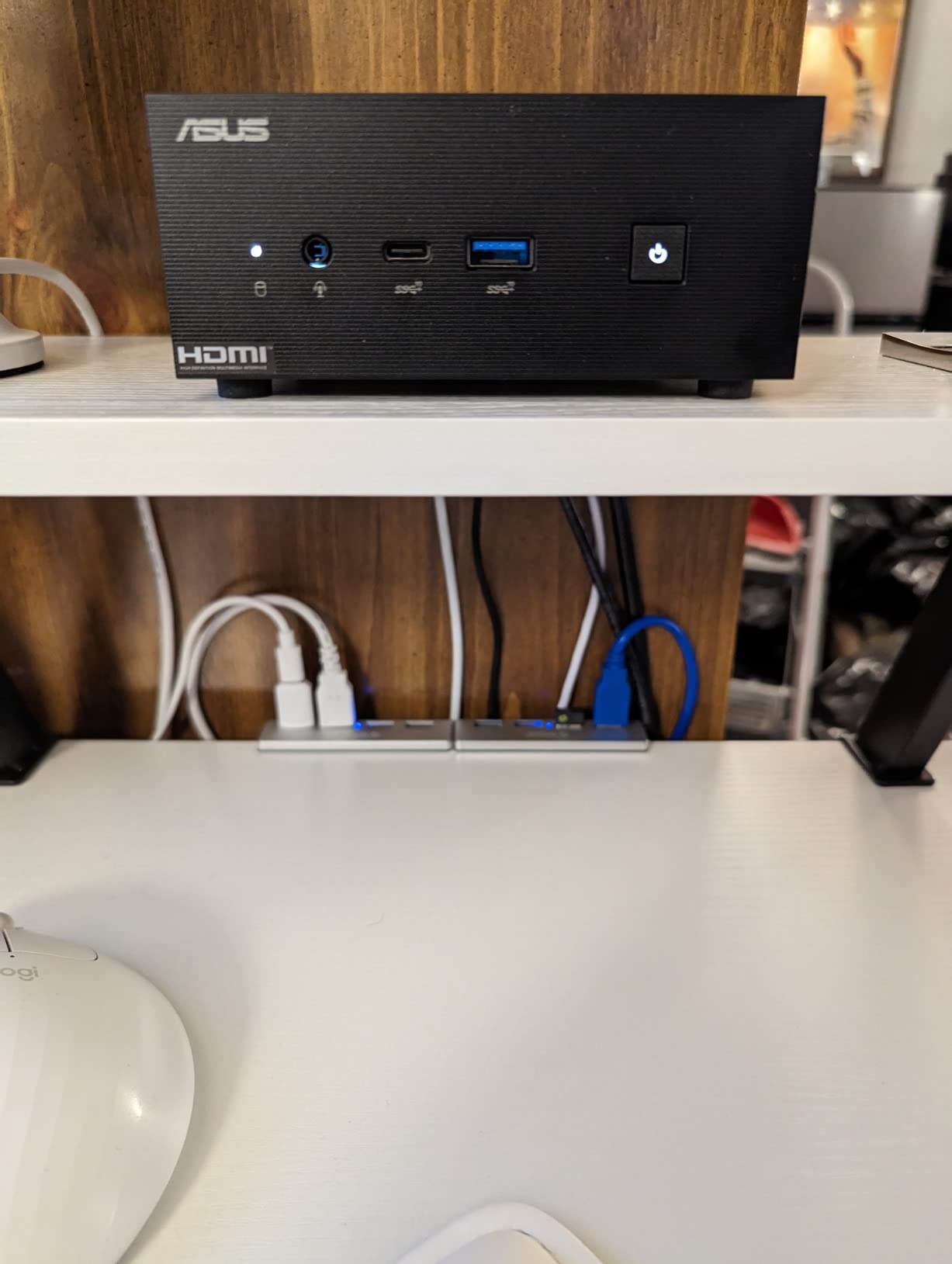 ORICO USB 3.0 Hub, USB Hub Clamp, Aluminum 4-Port USB Splitter with Extra Power Supply Port and 4.92 FT USB Data Cable, Desktop Powered USB Hub for Monitors/Desks-Black (Without Power Adapter) customer photo 2