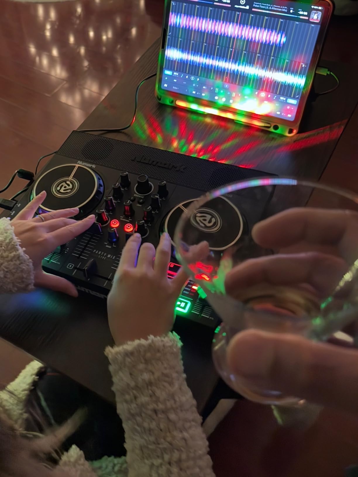 Numark Party Mix Live DJ Controller with Speakers, Lights, 2 Decks, Mixer, Audio Interface and Serato Lite customer photo 2