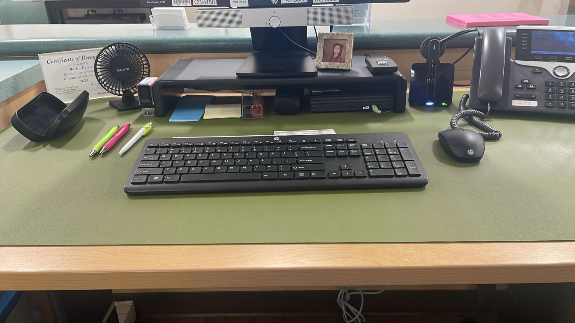 230 Wireless Mouse and Keyboard Combo - 2.4GHz Wireless Connection - Long Battery Life - Durable & Low-Noise Design - Windows & Mac OS - Adjustable 1600 DPI - Numeric Keypad (18H24AA#ABA) customer photo 2