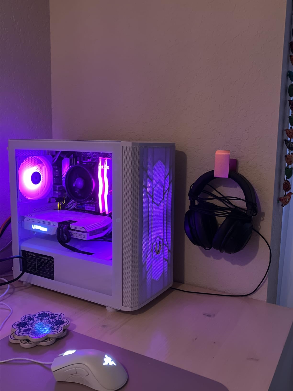 Aluminum Under-Desk Headphone Hook, with Strong Adhesive VHB Tape, Holds 5 lbs (Black) customer photo 2