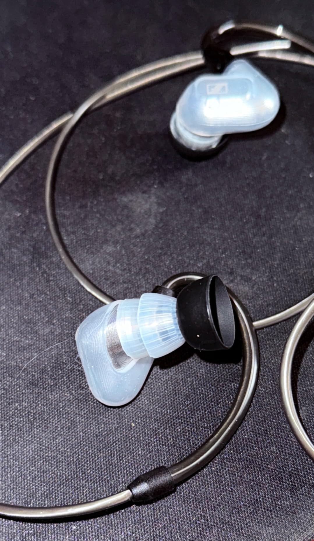 IE 900 Audiophile In-Ear Monitors - TrueResponse Transducers with X3R technology for Balanced Sound, Detachable Cable with Flexible Ear Hooks, Includes Balanced Cables, 2-Year Warranty customer photo 1