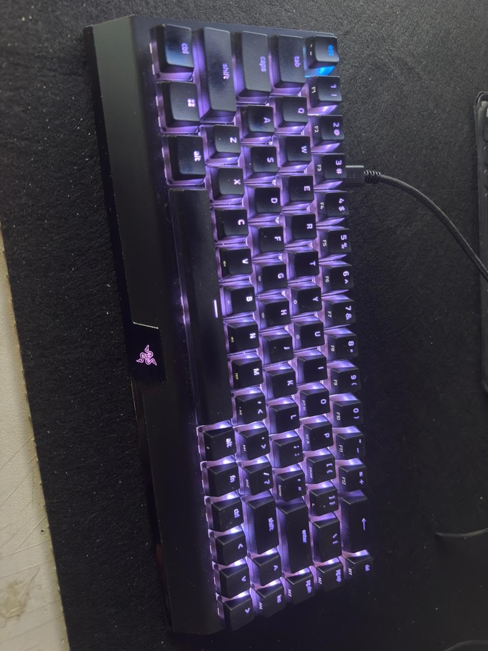 Razer BlackWidow V3 Mini HyperSpeed 65% Wireless Mechanical Gaming Keyboard: Yellow Mechanical Switches Linear & Silent - Phantom Pudding Keycaps - Chroma RGB - Up to 200 Hr Battery - Snap Tap customer photo 1