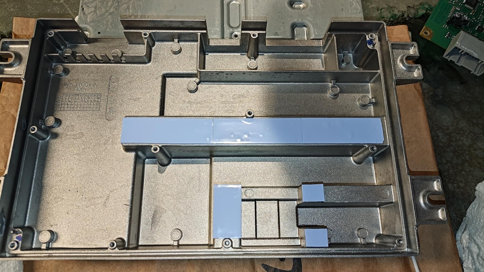 Outus 30 Pieces 2.6 x 0.8 x0.1 Inch Silicone Thermal Pad Reusable CPU SSD Thermal Conductive Silicone Pad Each Thick for Gpu Heatsink CPU Chip Heat Conduction or LED Heat Conduction(Light Blue) customer photo 1