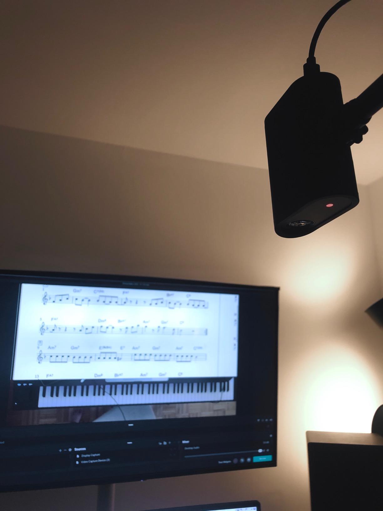 Logitech for Creators Mevo Start 3-Pack Wireless Live Streaming Cameras, for Multi-Camera HD Video, App Control and Stream via Smartphone or Wi-Fi customer photo 1