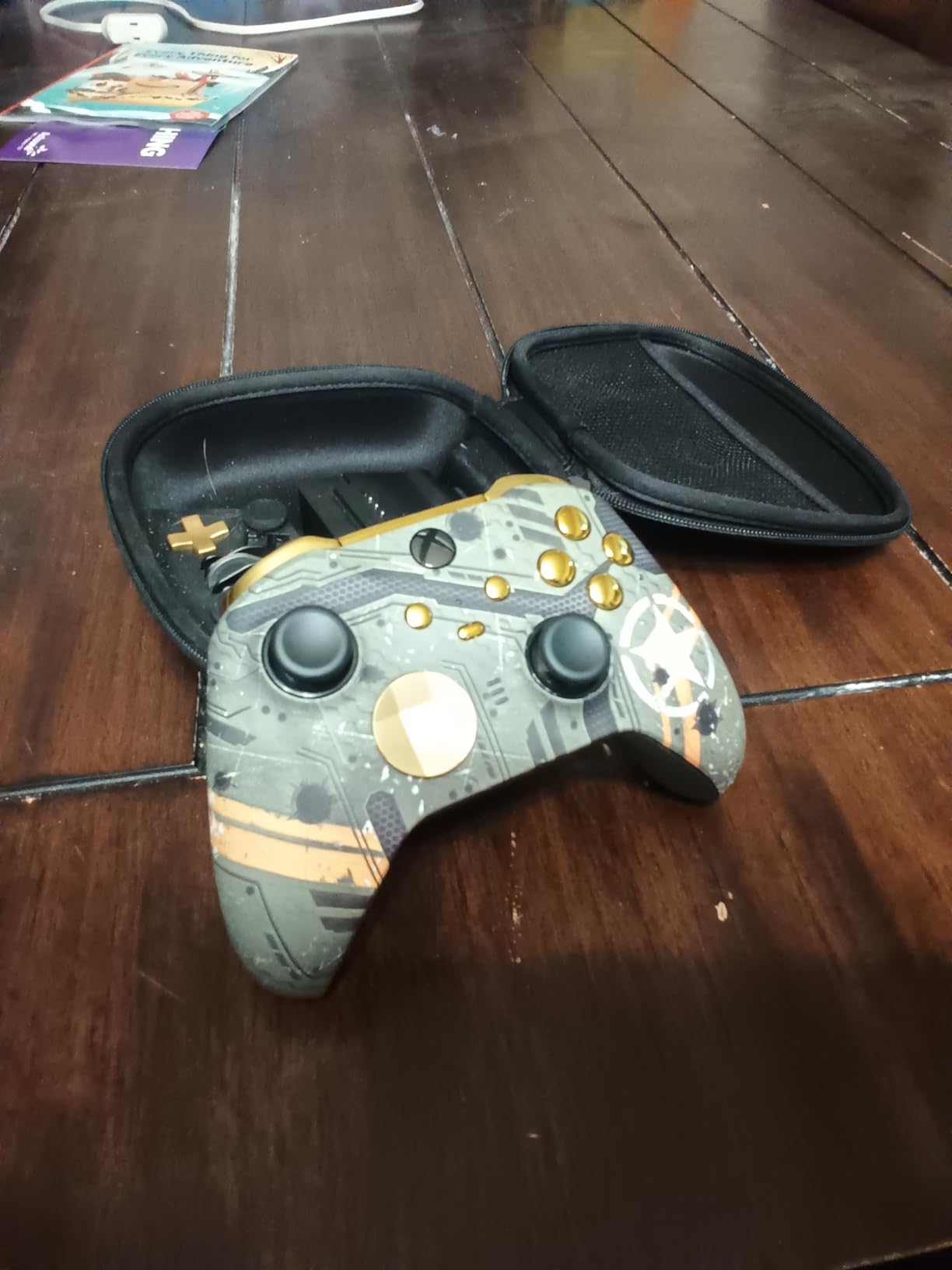 13 in 1 Metal Thumbsticks for Xbox One Elite Series 2, Elite Series 2 Controller Accessory Parts, Gaming Accessory Replacement, Metal Mod 6 Swap Joystick, 4 Paddles, 2 D-Pads, 1 Tool (Plating Gold) customer photo 2