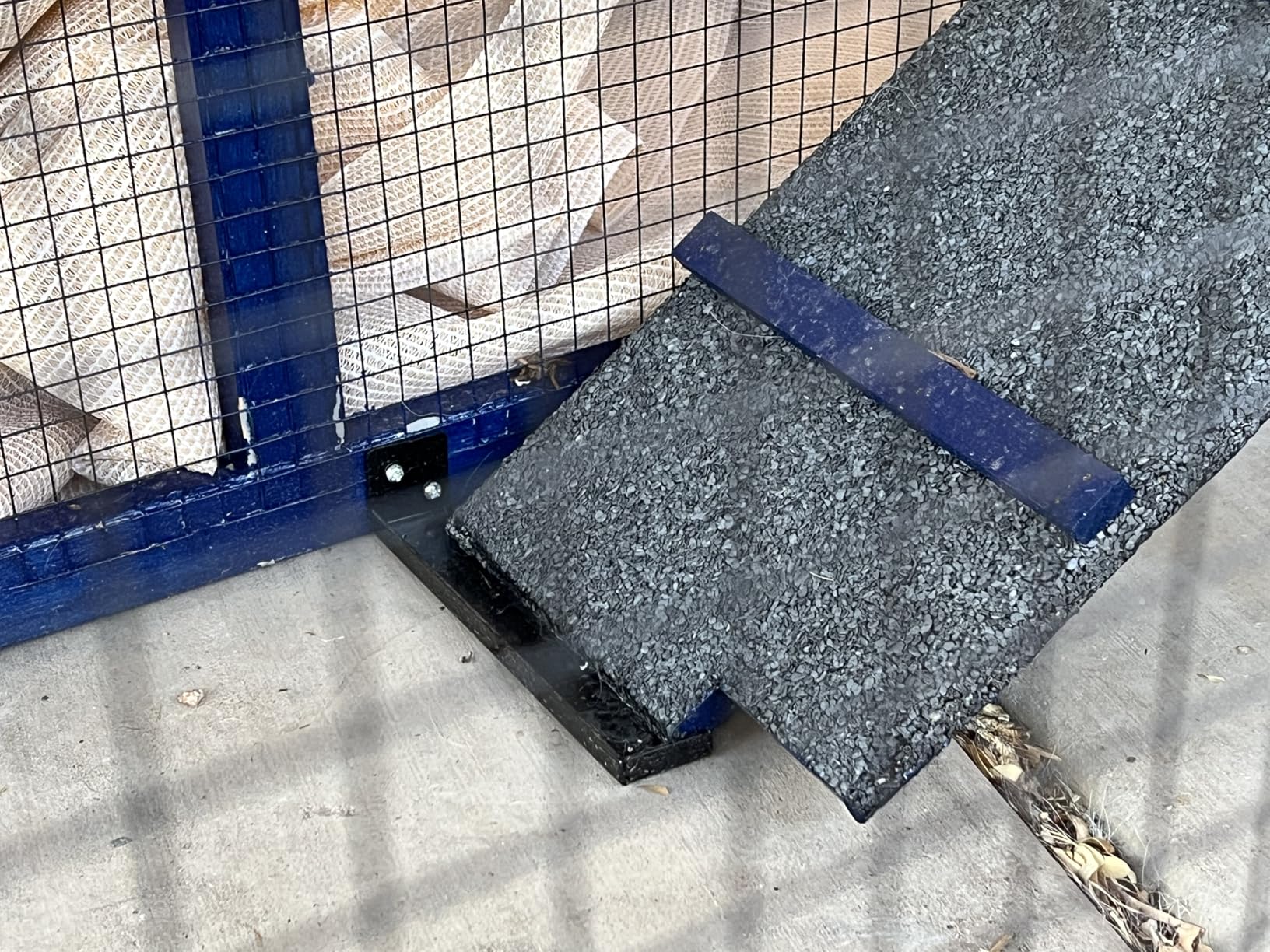 Aivituvin 83in Chicken Coop Mobile Hen House Outdoor Wooden Poultry Cage with Wheels Nesting Box Run for 4-6 Chickens customer photo 2