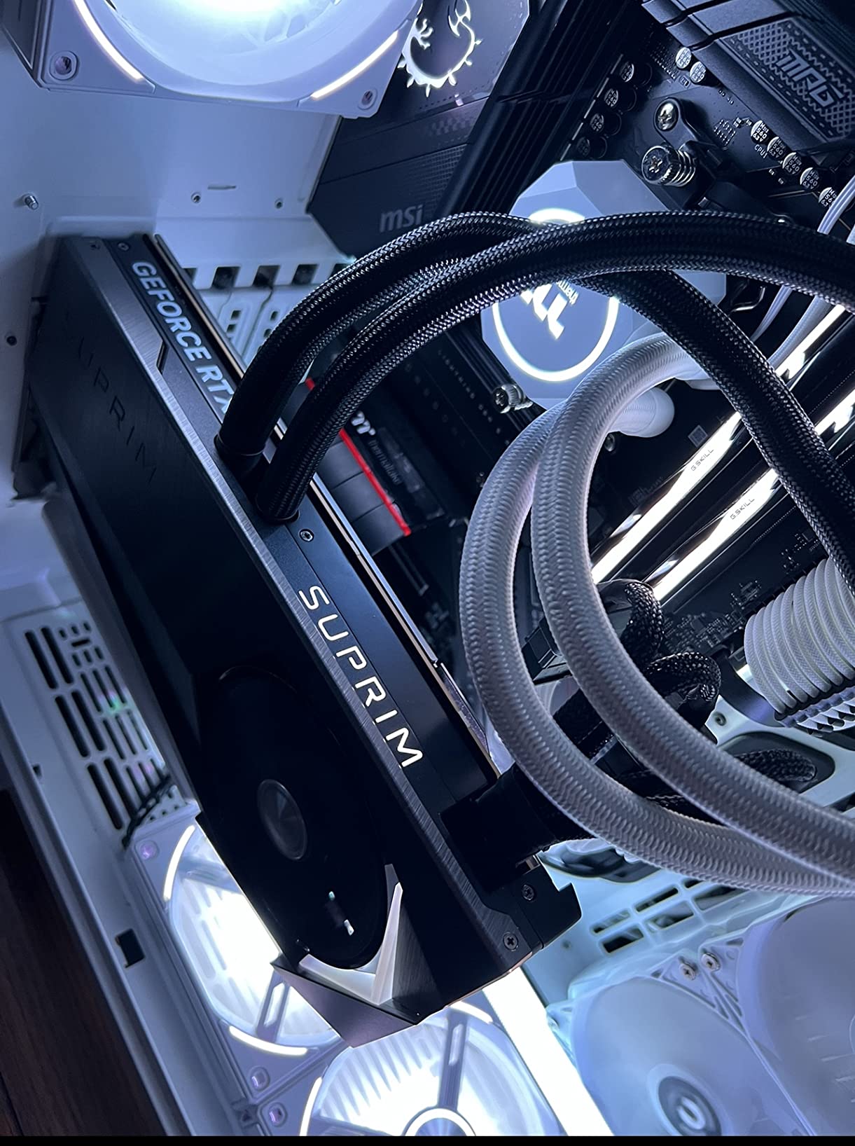 TT Premium PCI-E 4.0 High Speed Flexible Extender Riser Cable 300mm AC-058-CO1OTN-C1 customer photo 2