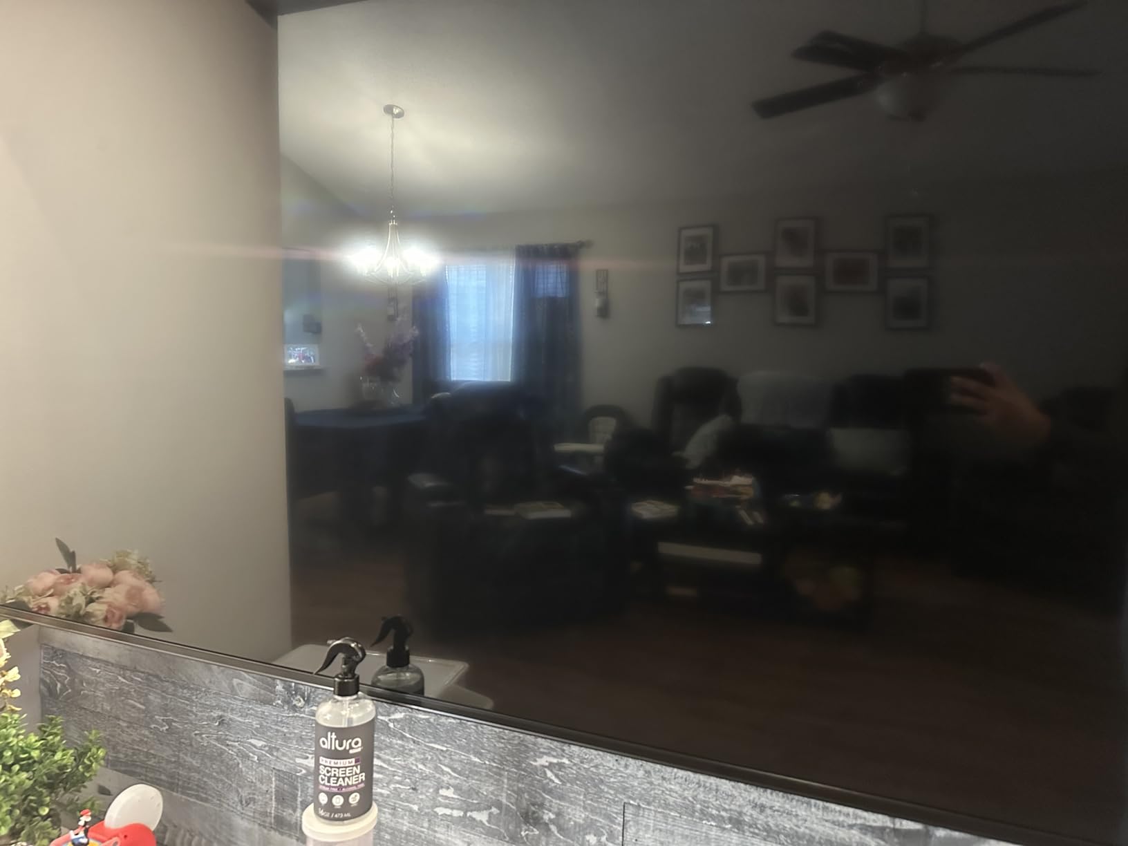 Screen Cleaner Spray & Wipe Kit (Streak & Scratch Free) Computer Screen Cleaner + 2 Microfiber Cleaning Cloths Cleaning Kit LCD LED OLED Touchscreen Flat Smart TV Monitor Laptop Electronics Car 16oz customer photo 2