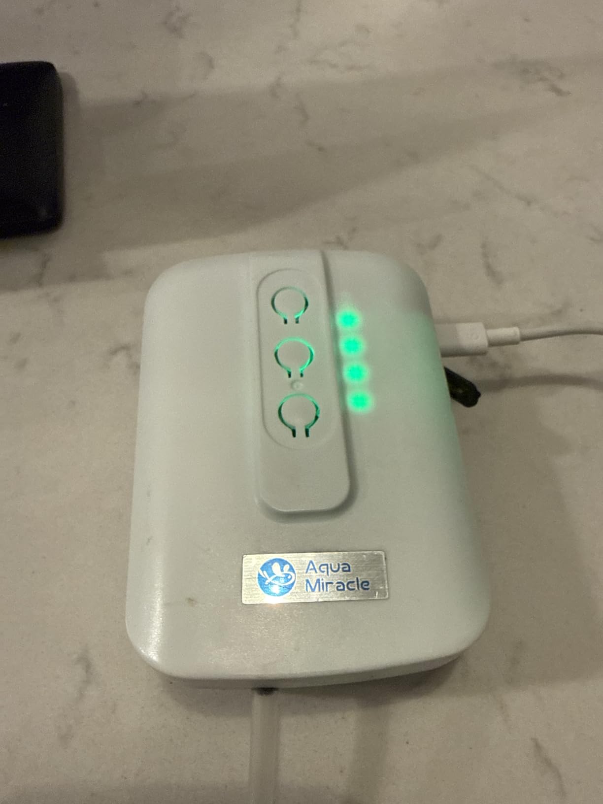 AquaMiracle Lithium Battery Powered Portable Aquarium Air Pump for Fish Tank, USB Rechargeable Aquarium Bubbler Aerator for Outdoor Fishing, Power Outages and Emergency customer photo 2