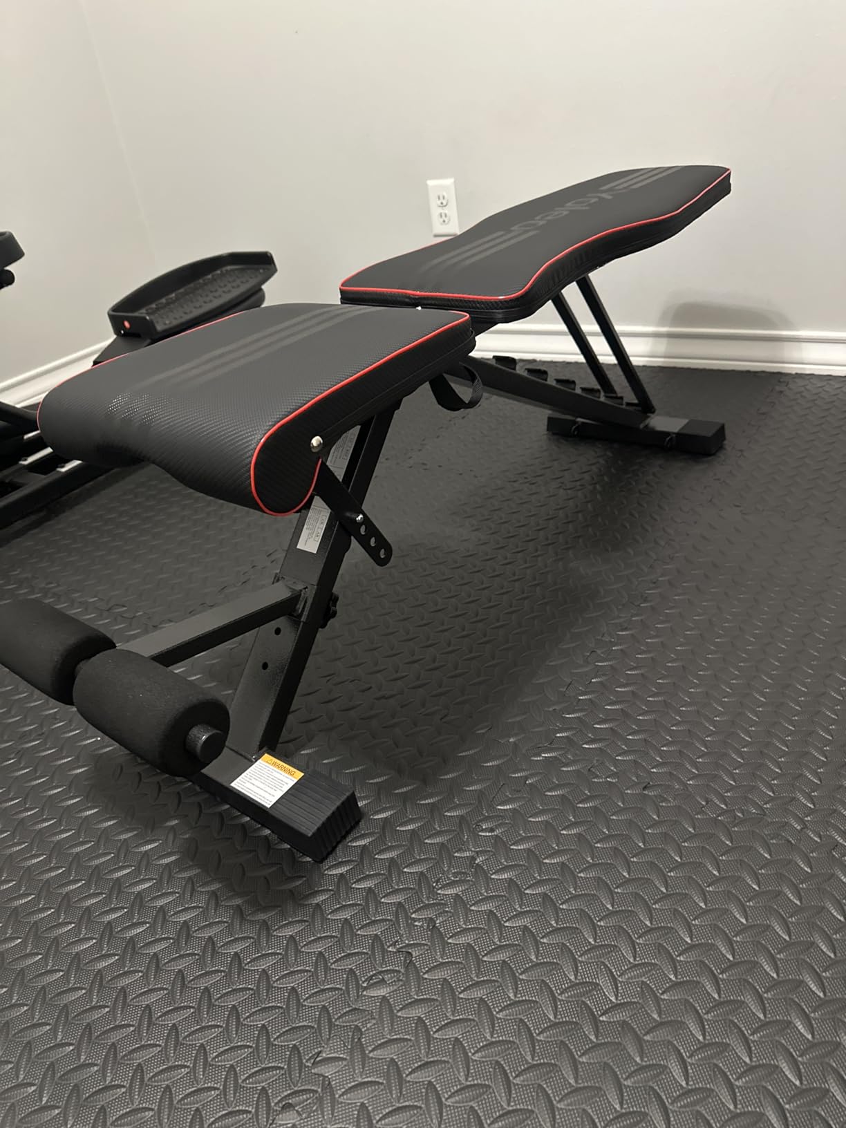 Yoleo Adjustable Weight Bench for Full Body Workout; Foldable Bench Press Bench of Home Gym Strength Training customer photo 1