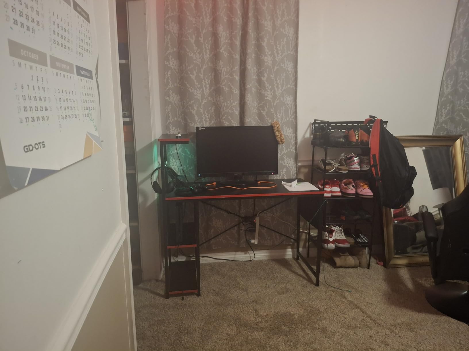 Bestier Gaming Desk with LED Lights, 44 Inch PC Gamer Desk for Small Spaces, Computer Desk with Reversible Storage Shelves & Side Storage Bag, Black 3D Carbon Fiber customer photo 2