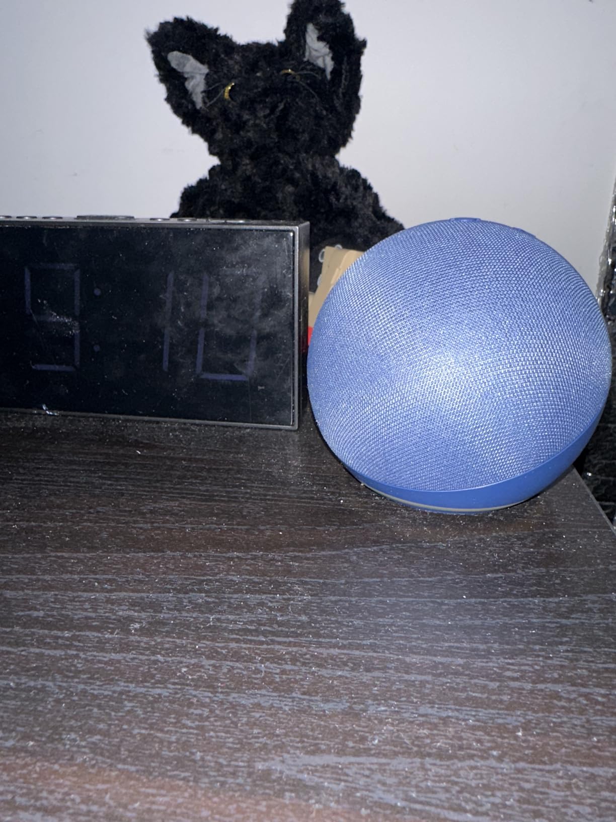 Amazon Echo Dot (newest model) - Vibrant sounding speaker, Designed for Alexa+, Great for bedrooms, dining rooms and offices, Deep Sea Blue customer photo 2