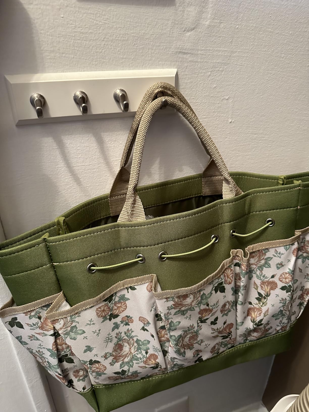 Gardening Tools 9-Piece Heavy Duty Garden Hand Tools with Fashion and Durable Garden Tools Organizer Handbag, Rust-Proof Garden Tool Set, Ideal Gardening Gifts for Women customer photo 1