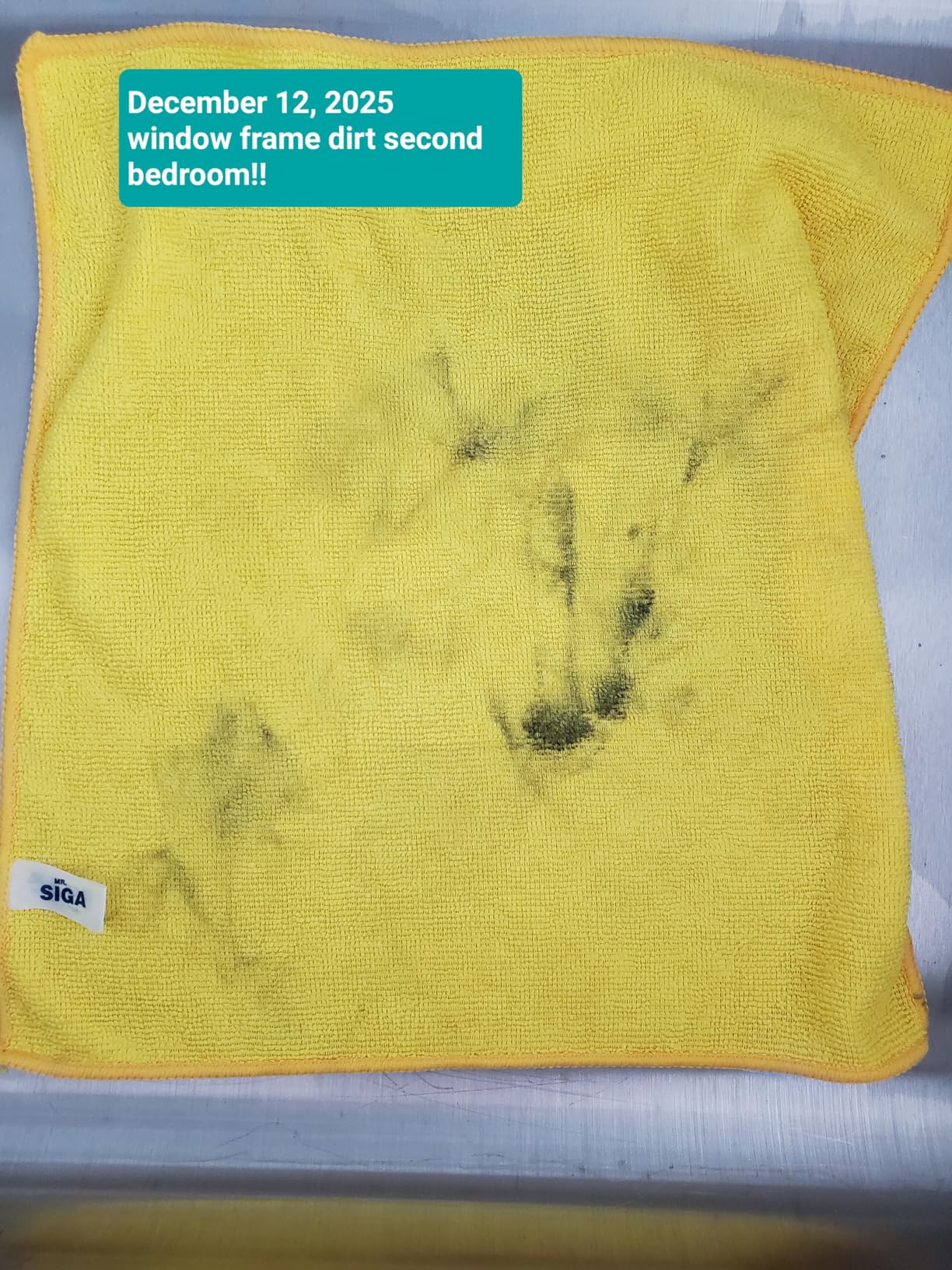 MR.SIGA Microfiber Cleaning Cloth, All-Purpose Microfiber Towels, Streak Free Cleaning Rags, Pack of 12, Grey, Size 32 x 32 cm(12.6 x 12.6 inch) customer photo 1