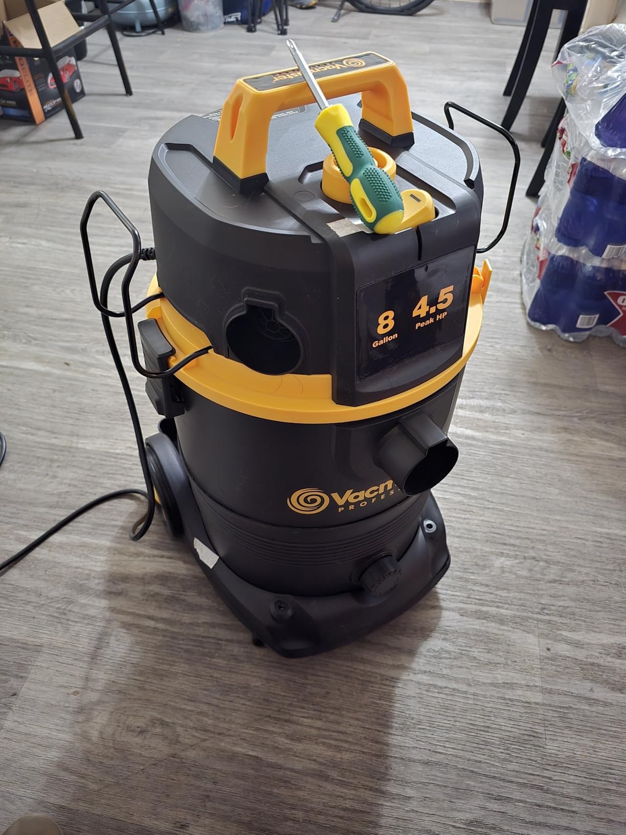 Vacmaster Professional 6 Gallon 4.5 Peak HP Wet/Dry Vacuum with Self-Cleaning Filter customer photo 1
