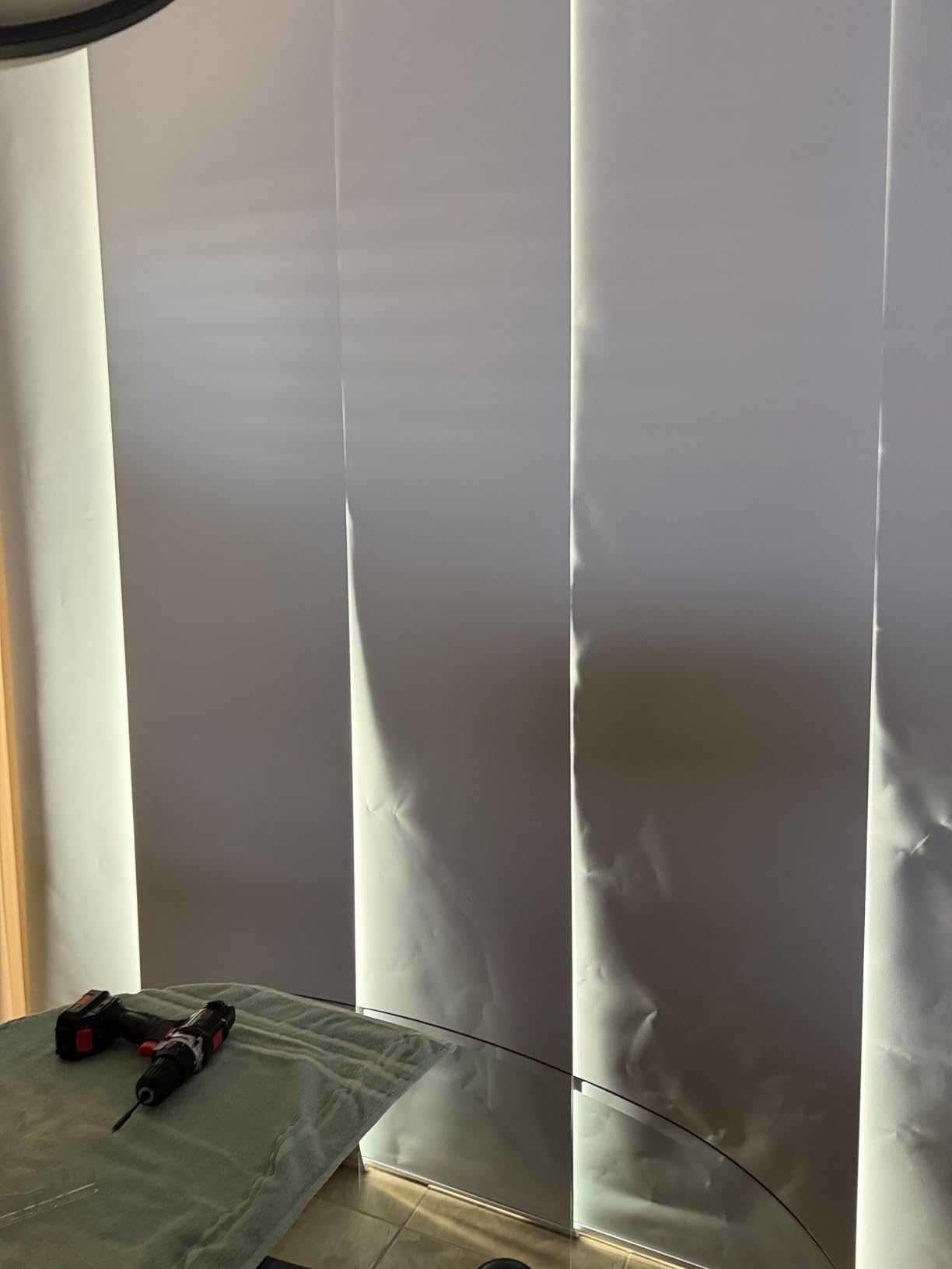 Yoolax Custom XL Smart Sliding Door Blinds, Motorized Sliding Panel Blinds Compatible with Alexa, Blackout Vertical Blinds for Glass Doors, Patio Doors, Closet Doors, Fabric-Dark Grey customer photo 3