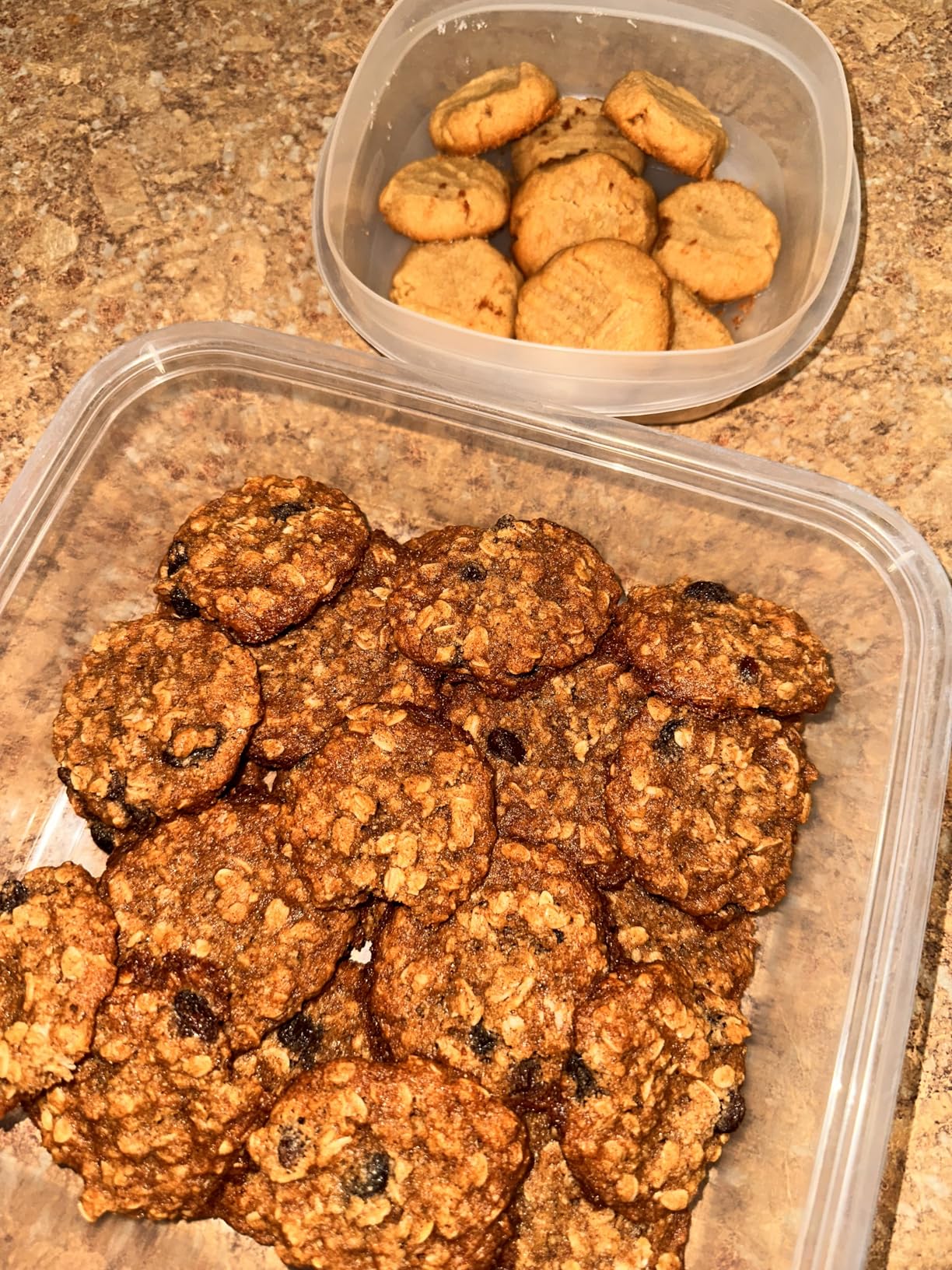 HONGBAKE Ceramic Baking Sheet Pan Set, Cookie Sheet for Oven, Bakeware Sets with Wider Grips, 3 Pack Half/Jelly Roll/Quarter Baking Tray, Premium, Dishwasher Safe - Dark Grey customer photo 2