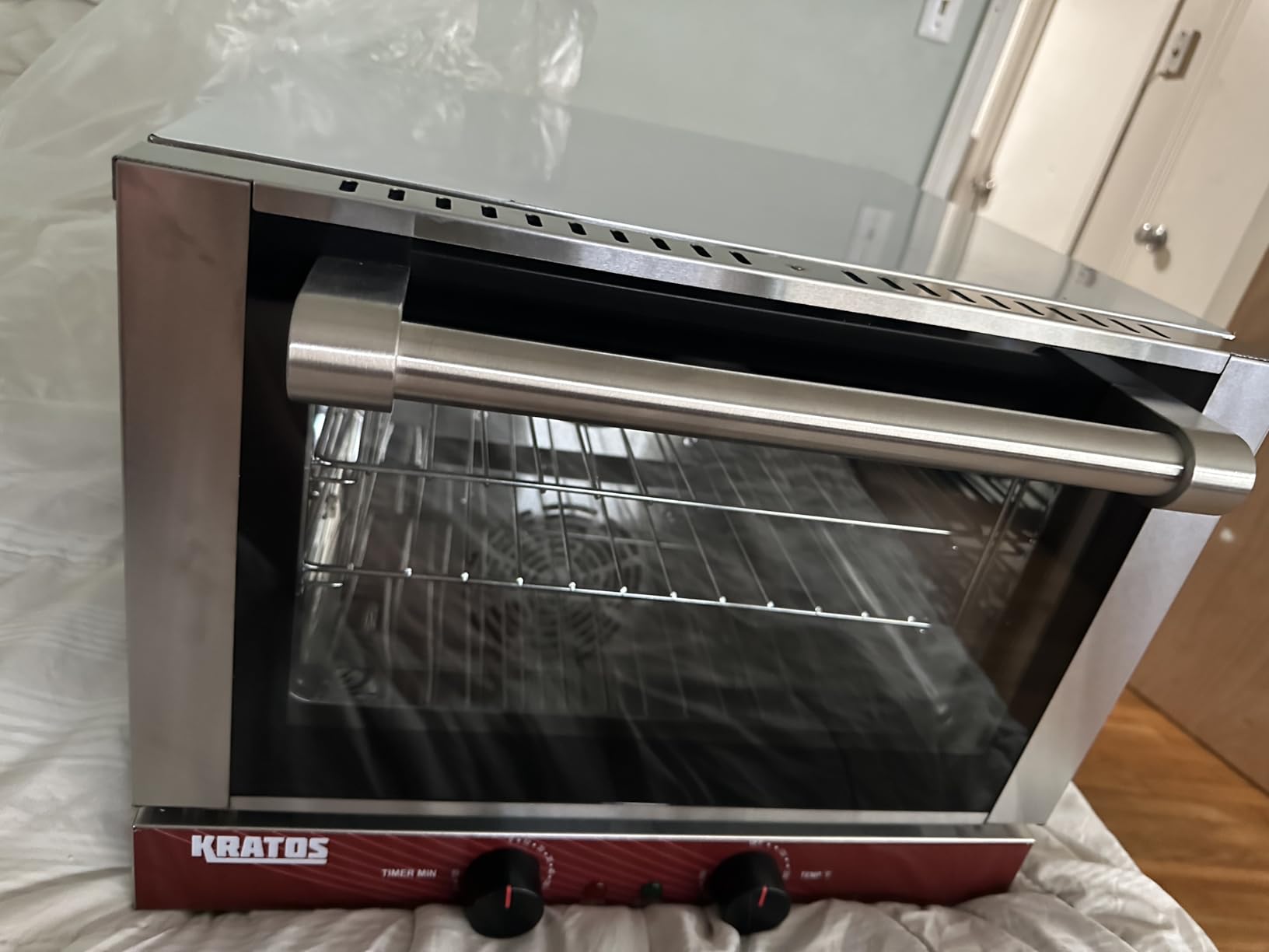 Kratos Commercial Oven, Quarter Size Electric Countertop Convection Oven, Holds Three Quarter Size Sheet Pans, 120V (29M-001) customer photo 1