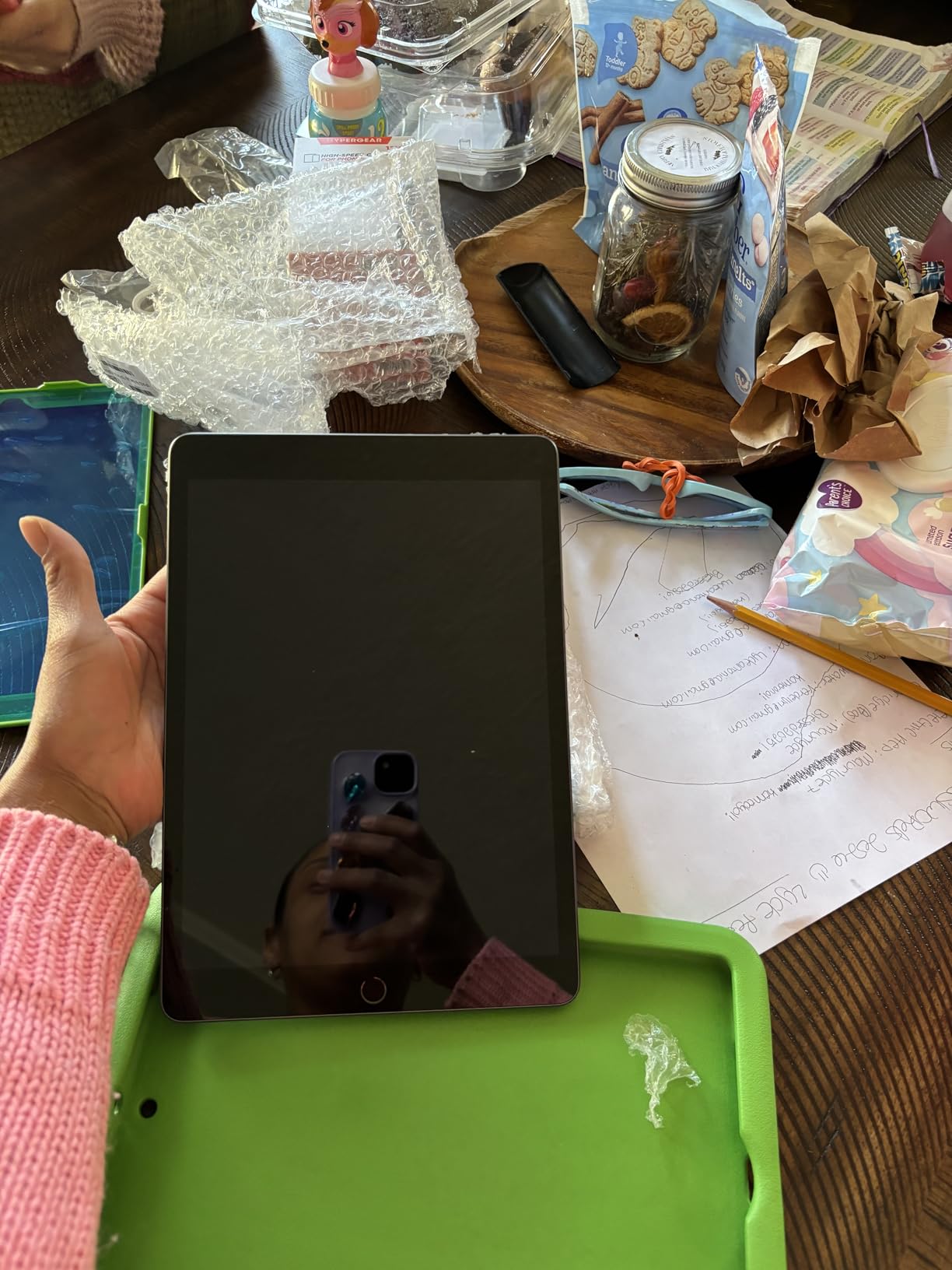 Apple iPad 2021 (10.2-inch, Wi-Fi, 64GB) - Space Gray (Renewed) customer photo 2