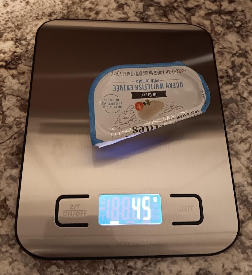 Etekcity Digital Food Kitchen Scale, Grams and Oz for Weight Loss, Baking and Cooking, 0.05oz/1g Precise Graduation, 5 Weight Units, IPX6 Waterproof, USB Rechargeable, 304 Stainless Steel-Silver, 22lb customer photo 1