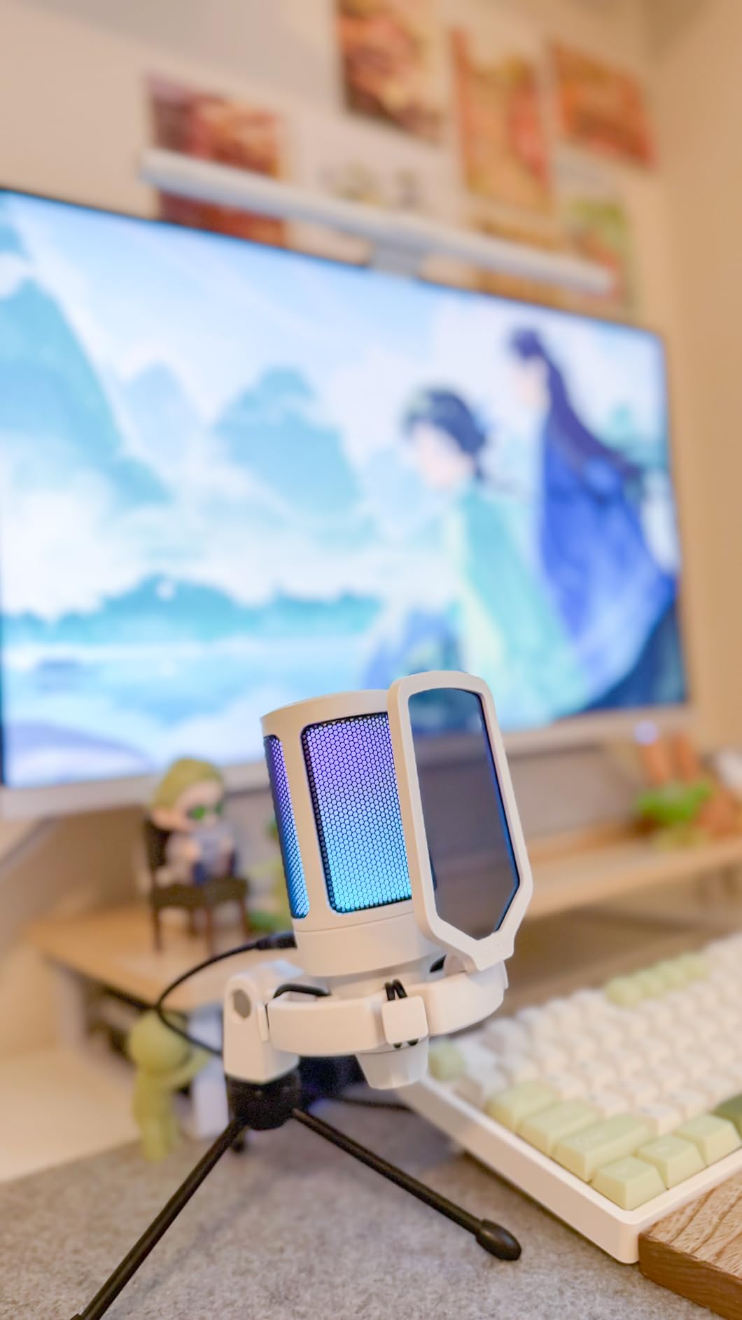 FIFINE Gaming USB Microphone for PC PS5, Condenser Mic with Quick Mute, RGB Indicator, Tripod Stand, Pop Filter, Shock Mount, Gain Control for Streaming Discord Twitch Podcasts Videos- AmpliGame customer photo 2