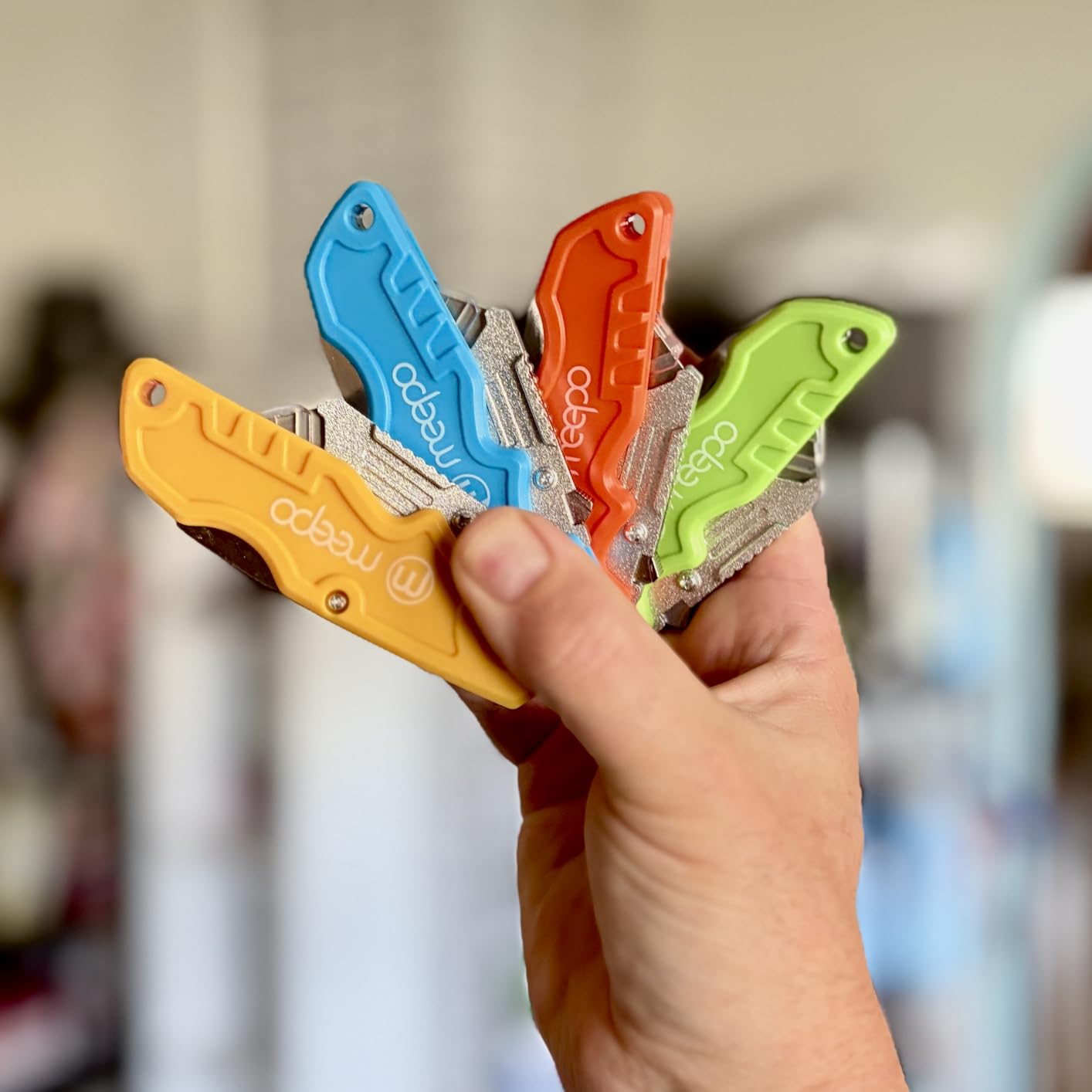 Box Cutter, 4-Pack Tough Folding Box Cutter for Heavy Duty Purpose, Razor Sharp Blade, Comfortable Handle, with Extra 10-Piece Blades, Can cut Drywall, Sheetrock, Wood, Plastic customer photo 1