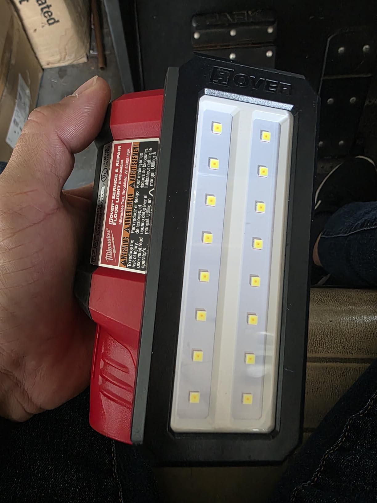 Milwaukee Electric - M12 Rover Service Repair Flood Light W/USB Char customer photo 2