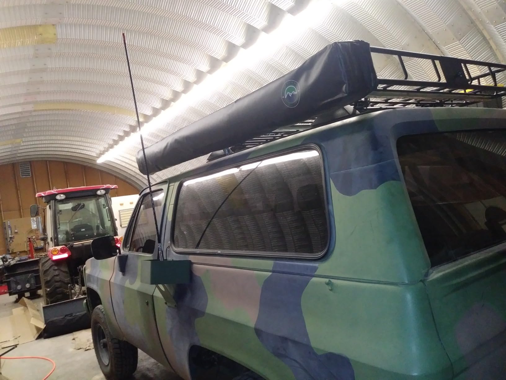 Overland Vehicle Systems 19529907 HD Nomadic 270 Degree Awning Passenger Side | 129 Sq Ft of Coverage | Dark Gray Fabric with Travel Cover Included | Twist and Lock Technology | Weather-Resistant customer photo 1