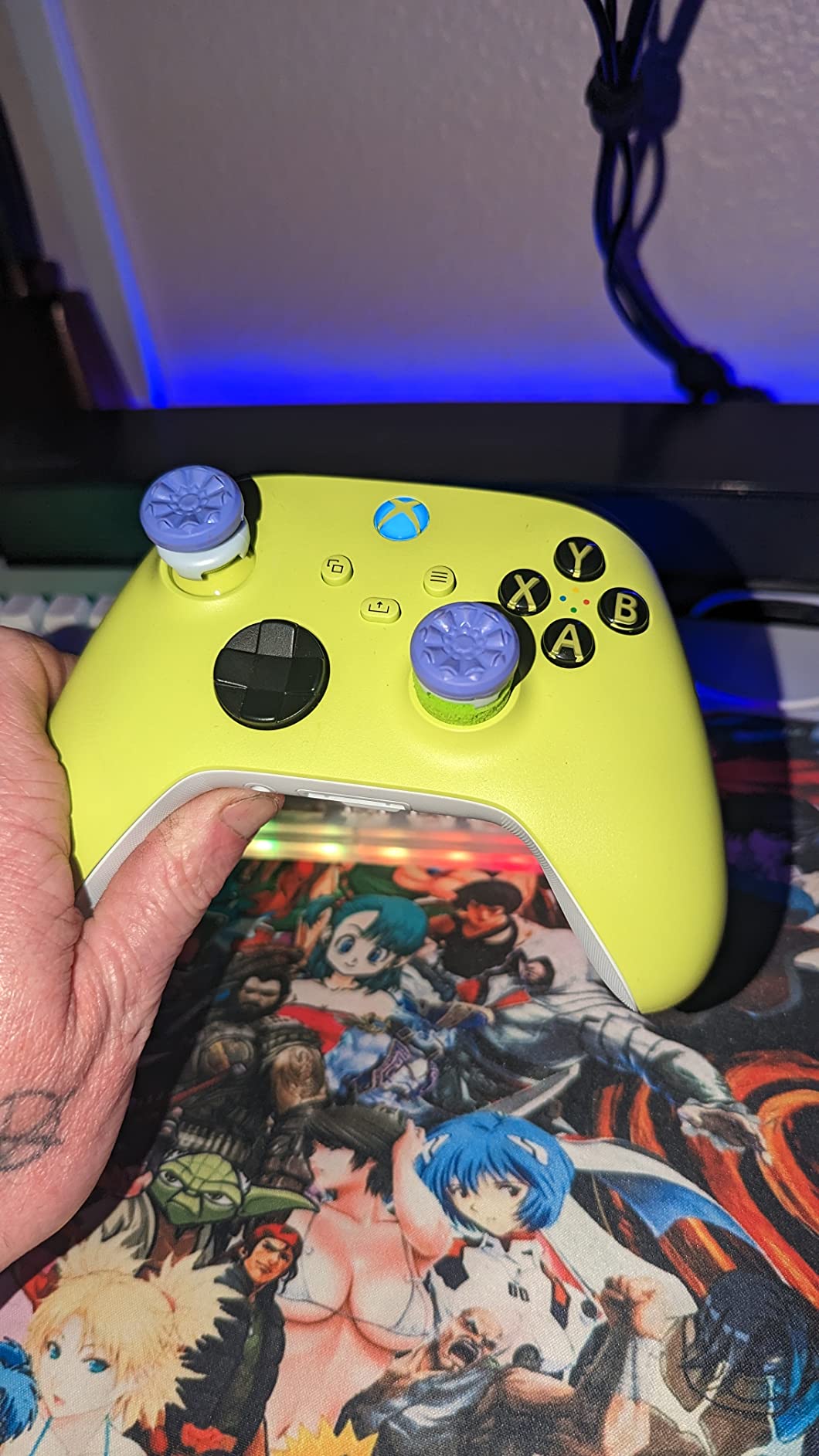 KontrolFreek Aim Boost Kit for Xbox One and Xbox Series X Controller | Includes Performance Thumbsticks and Precision Rings | Galaxy Edition customer photo 2