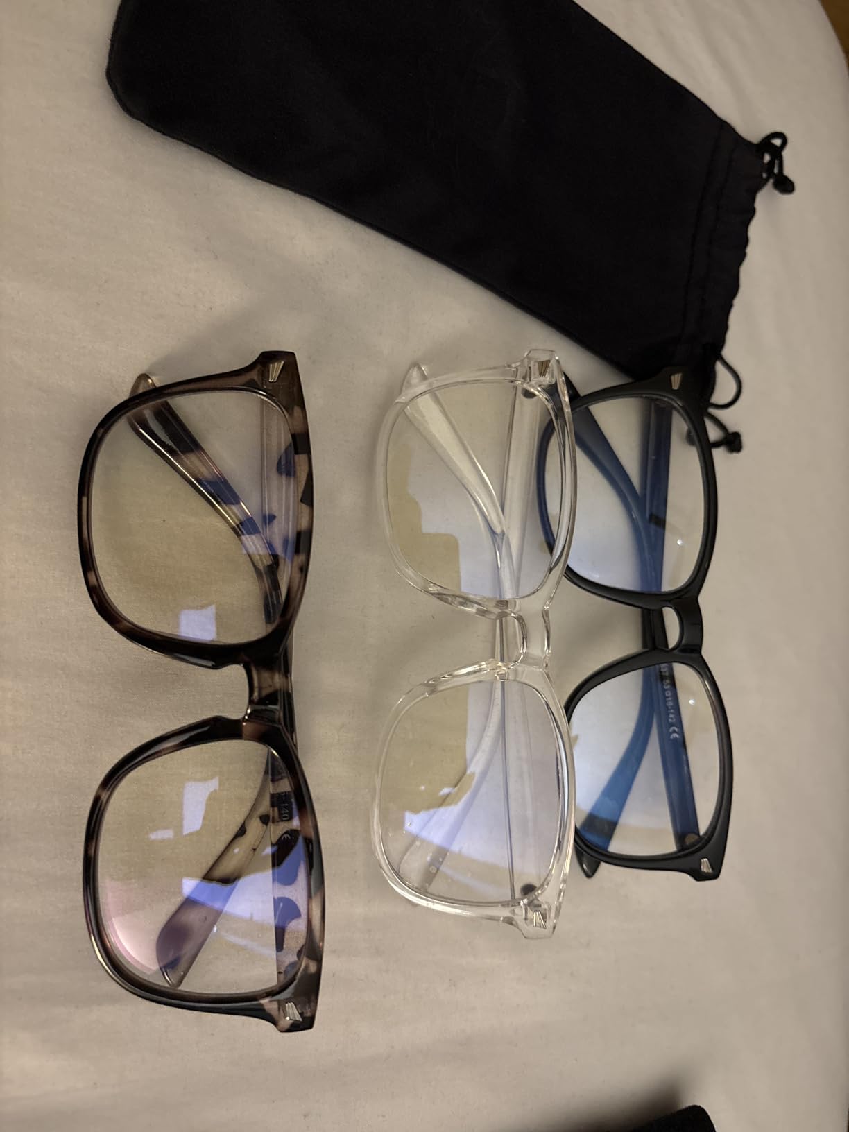 hunsquer Blue Light Glasses for Woman/Men Computer Blue Light Glasses customer photo 1