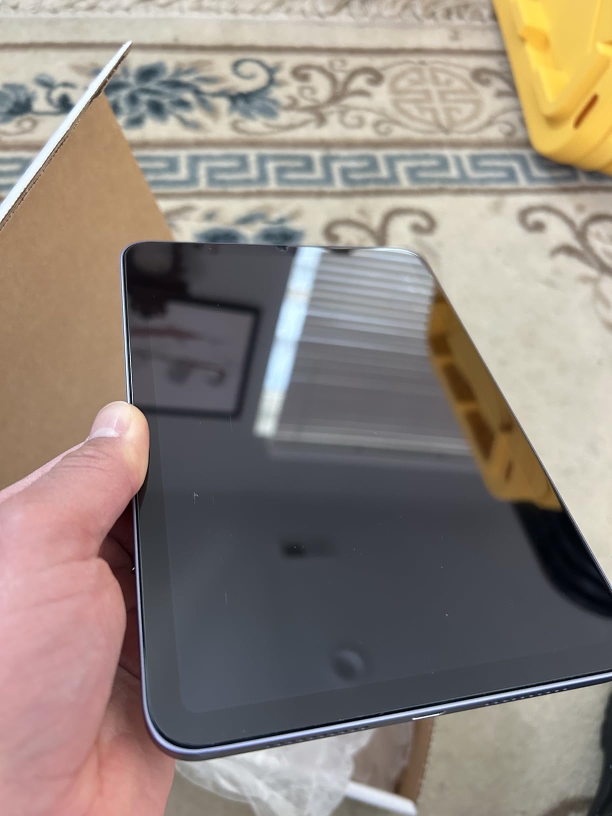 Apple 2021 iPad Mini 6 8.3-inch Wi-Fi 64GB Starlight (Renewed) customer photo 2