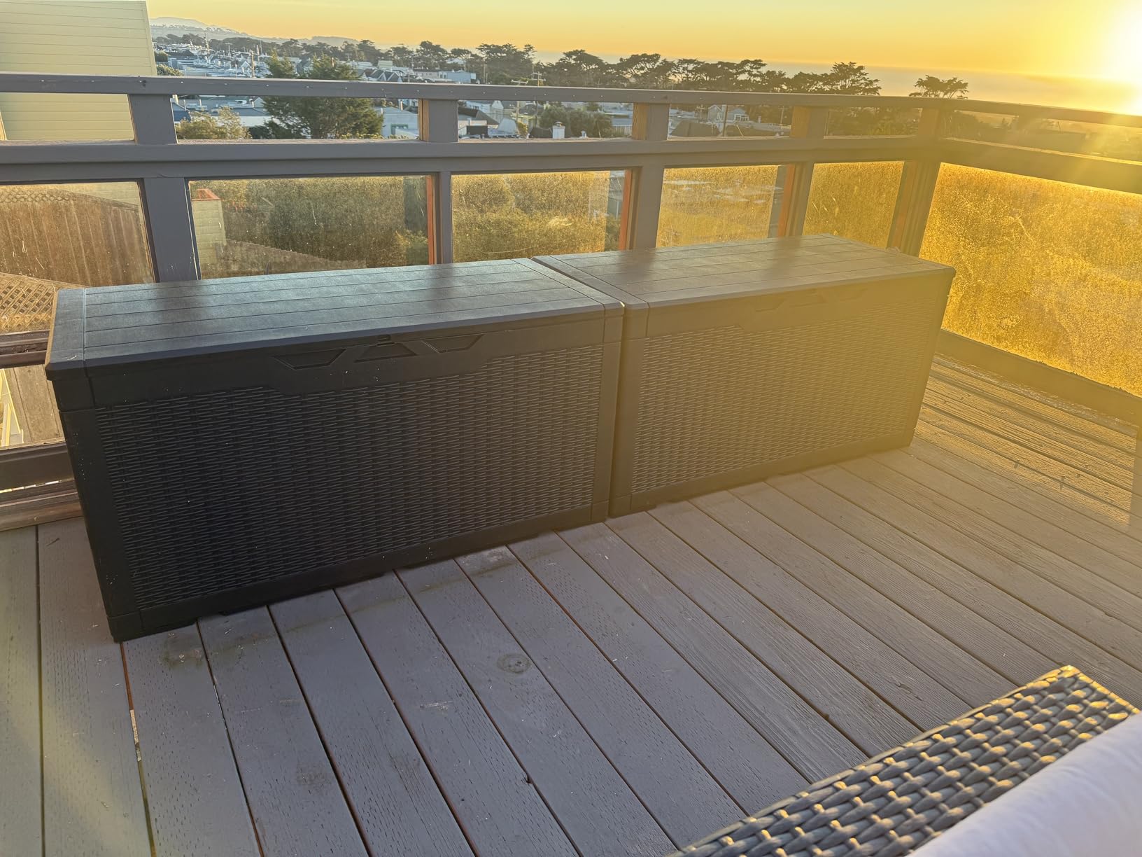 Devoko 100 Gallon Waterproof Large Resin Deck Box Indoor Outdoor Lockable Storage Container for Patio Furniture Cushions Garden Tools (100 Gallon, Black) customer photo 1