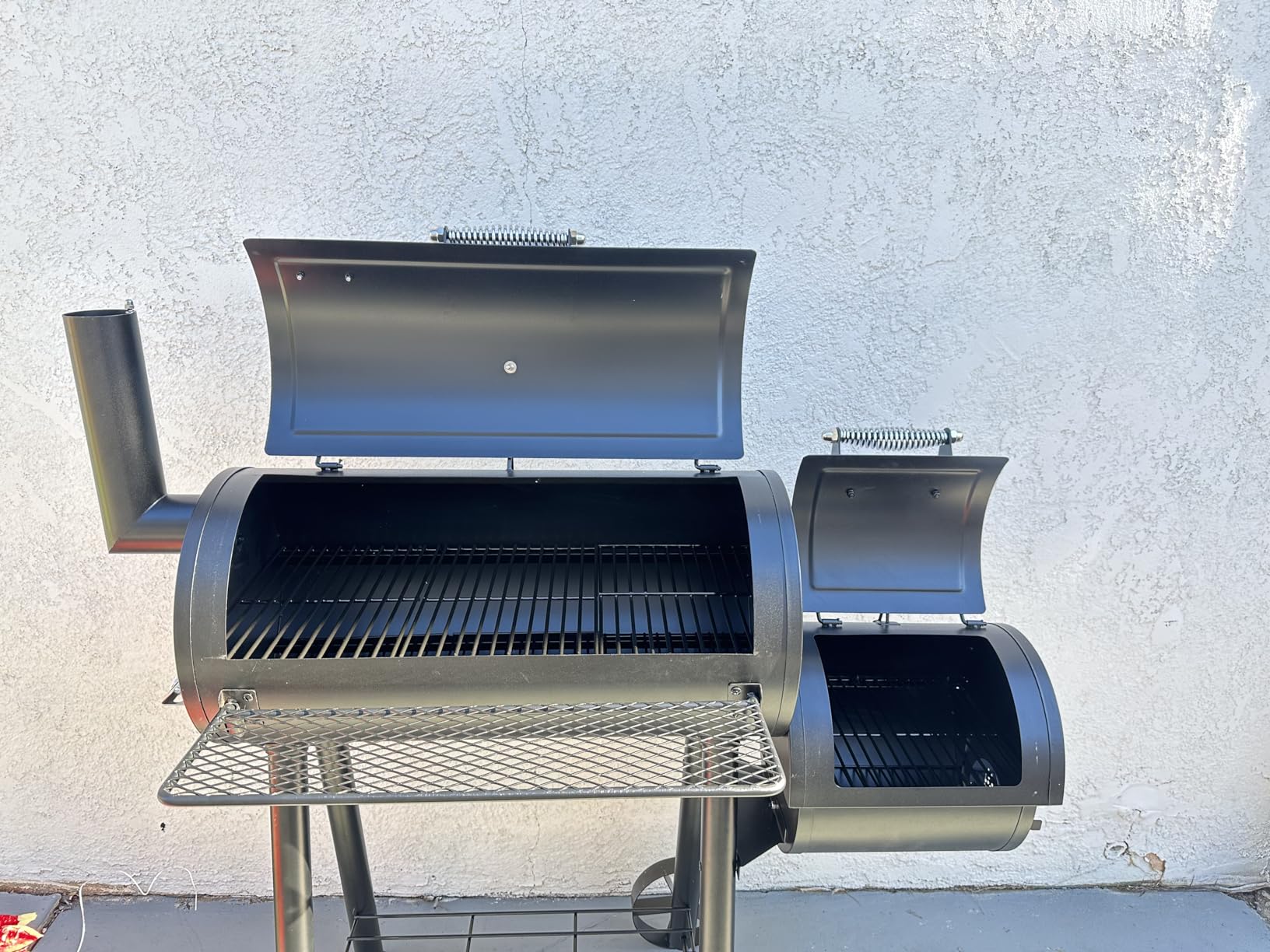 MFSTUDIO Heavy Duty Charcoal Wood Offset Outdoor Smoker Grill, Charcoal Grill with Smoker Combo for BBQ Grilling, 512 SQ.IN. customer photo 1