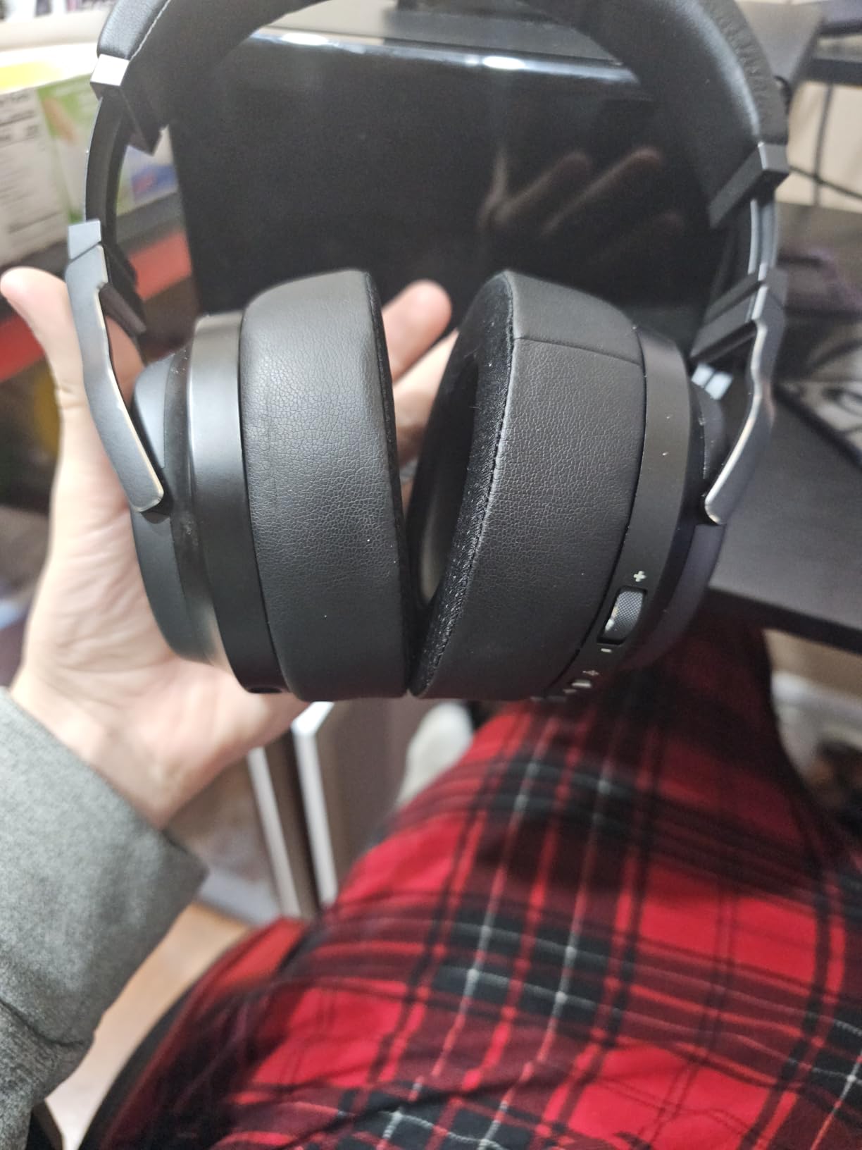 WC Freeze Virtuoso - Hybrid Fabric Cooling Gel Replacement Earpads for Corsair Virtuoso Gaming Headset, Made by Wicked Cushions, Improved Durability, Thickness and Sound Isolation | Black customer photo 2