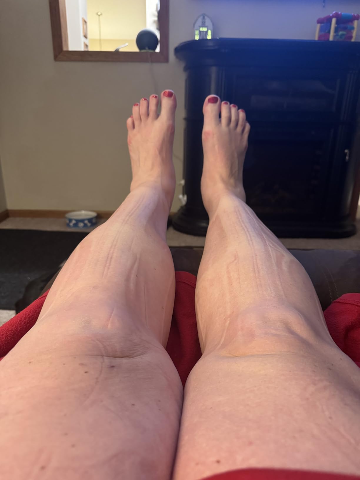 FIT KING Air Compression Leg Massager with Heat and Compression for Circulation and Pain Relief, Full Leg & Foot Massager for Swelling Edema RLS with Pressure Sensor LCD Display for Dad Mom Wife customer photo 1