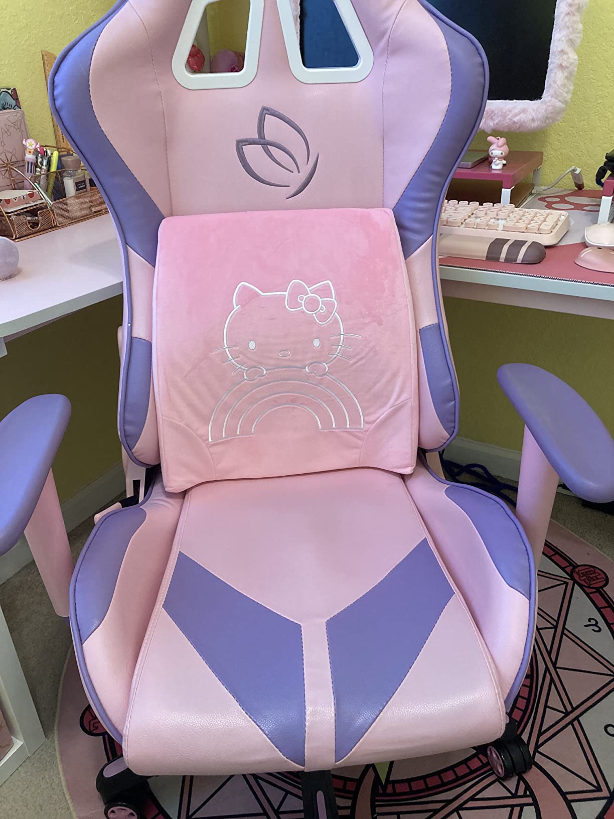 Lumbar Cushion Hello Kitty & Friends Edition: Lumbar Support for Gaming Chairs - Fully-Sculpted Lumbar Curve - Memory Foam Padding - Wrapped in Plush Velvet customer photo 1