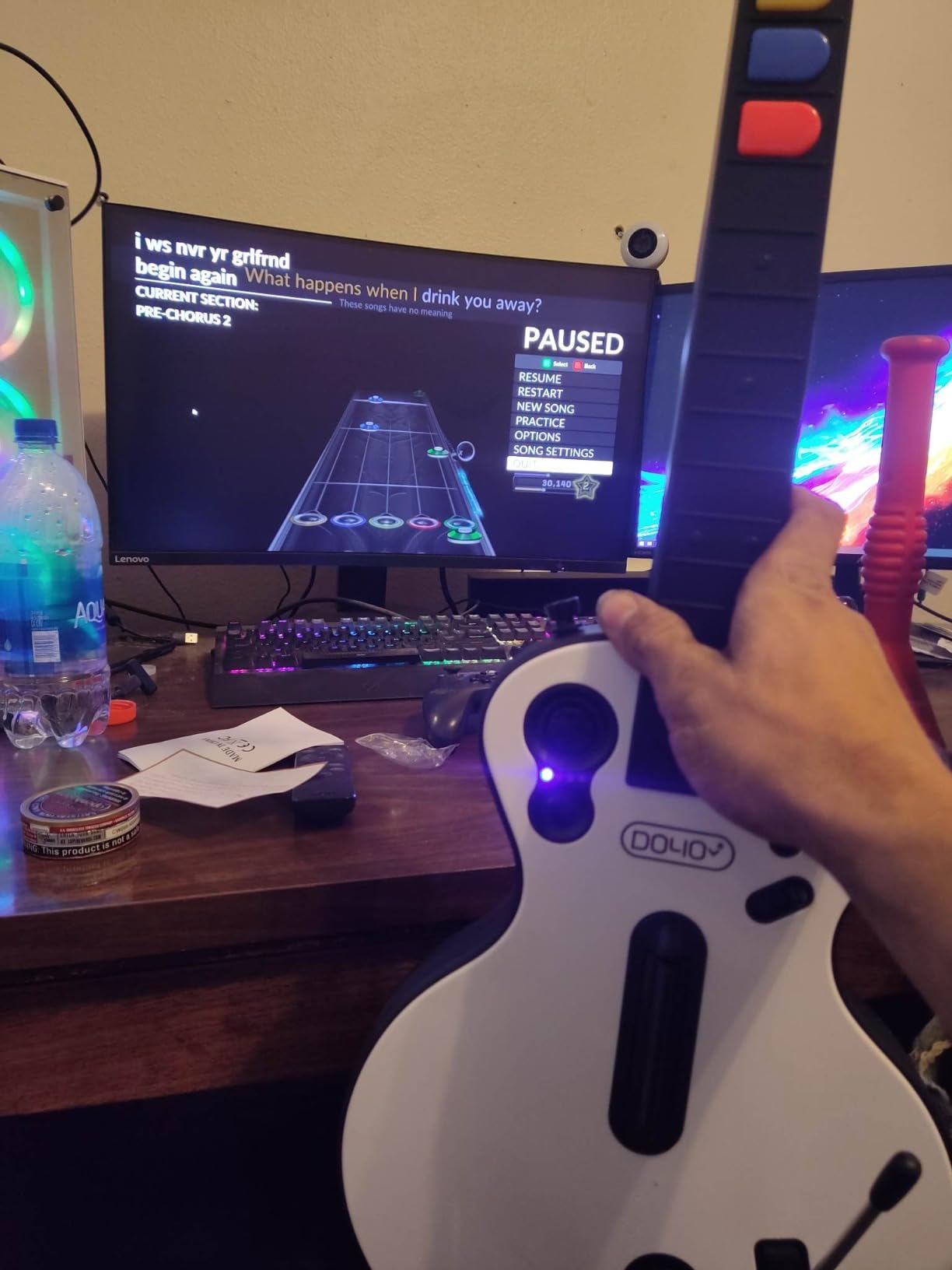 DOYO Wireless Controller for PC and PS3 - Guitar for Guitar Hero 3/4/5 and Rock Band 1/2 - White with Strap (5 Keys) customer photo 2