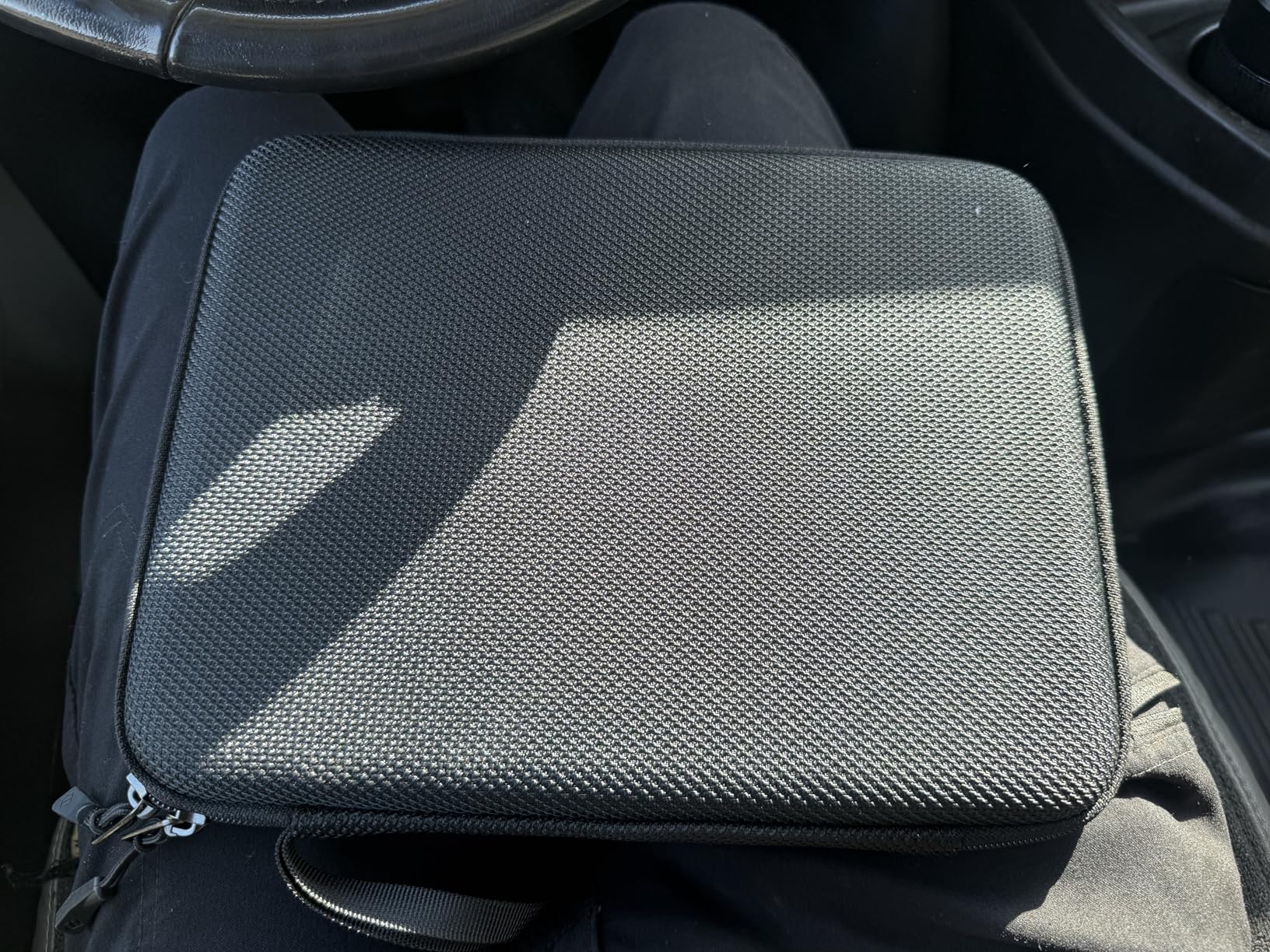 FINPAC 15.6-inch Hard Laptop Sleeve Case Compatible with 15.6 Inch Acer Aspire, Shockproof Computer Carrying Case for 15.6 Inch HP Dell Razer Samsung Laptop Chromebook, Black customer photo 2