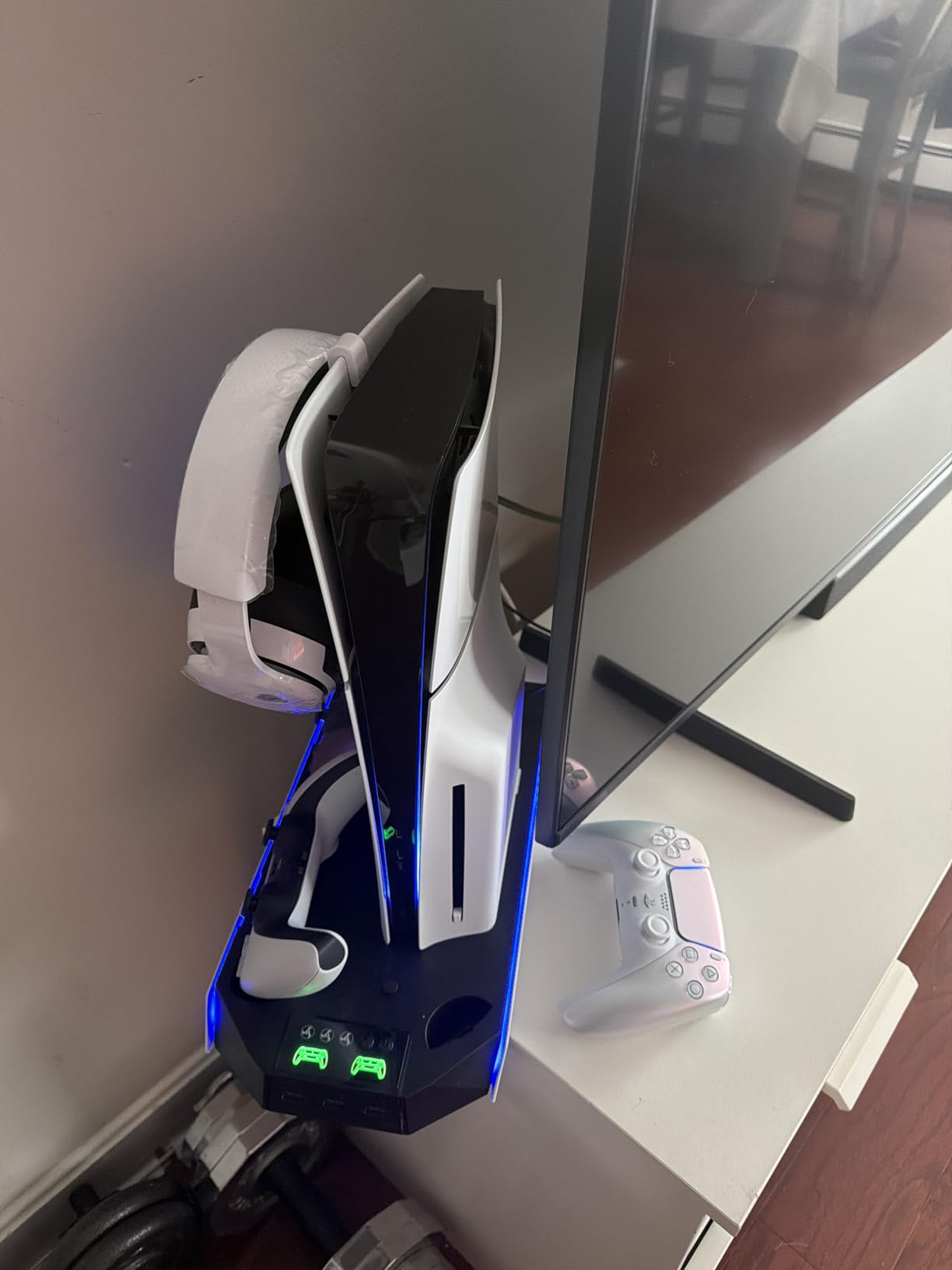 PS5/PS5 Slim/PS5 Pro Stand and Cooling Station with Dual Controller Charging Station for PlayStation 5 Console, PS5 Accessories Incl. Controller Charger, Cooling Fan, Headset Holder, 3 USB Hub, White customer photo 2