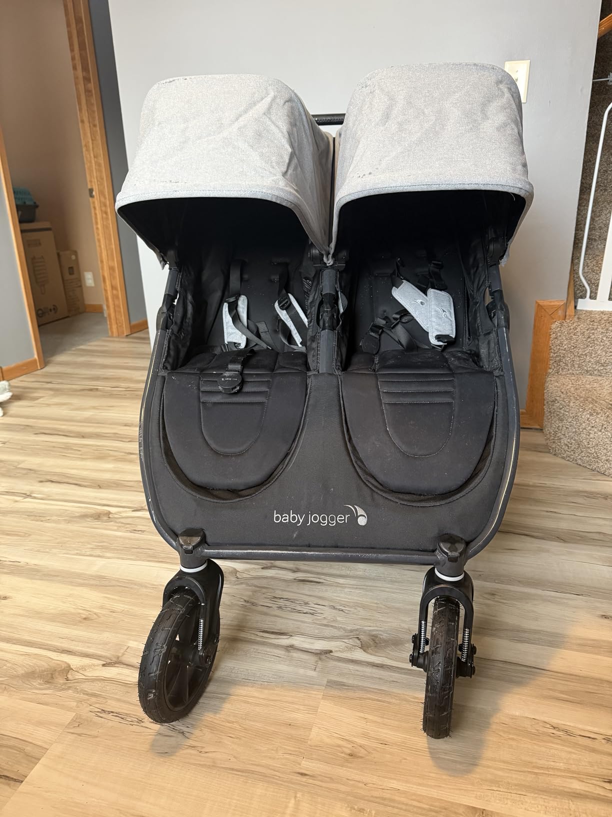 Baby Jogger City Mini GT2 All-Terrain Double Stroller with Forever Air Rubber Tires and All-Wheel Suspension Pike Exclusive Includes Belly Bars Leatherette Handlebar and Premium Fabric customer photo 1