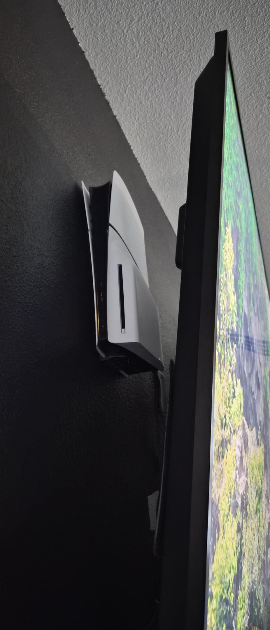 VIVO 2-in-1 Wall and Under Desk Mount Bracket Designed for PS5 and PS5 Slim Gaming Console, PlayStation 5 Standard and Digital Edition, Vertical Wall Display, 2 Controller Mounts, Black, MOUNT-PS5C customer photo 1