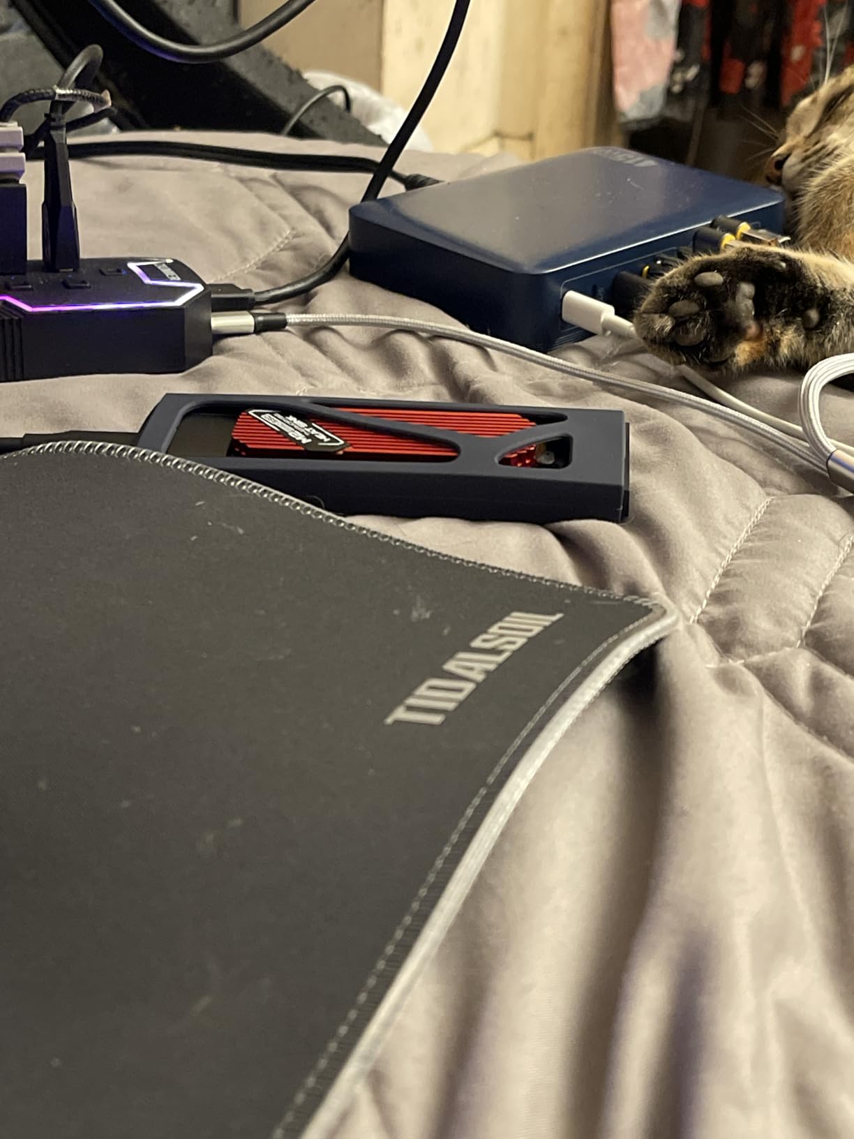 UGREEN SSD Enclosure, Tool-Free USB C External, 10Gbps M.2 NVMe to USB Adapter/Reader Supports M and B&M Keys and Size 2230/2242 /2260/2280 SSDs customer photo 2